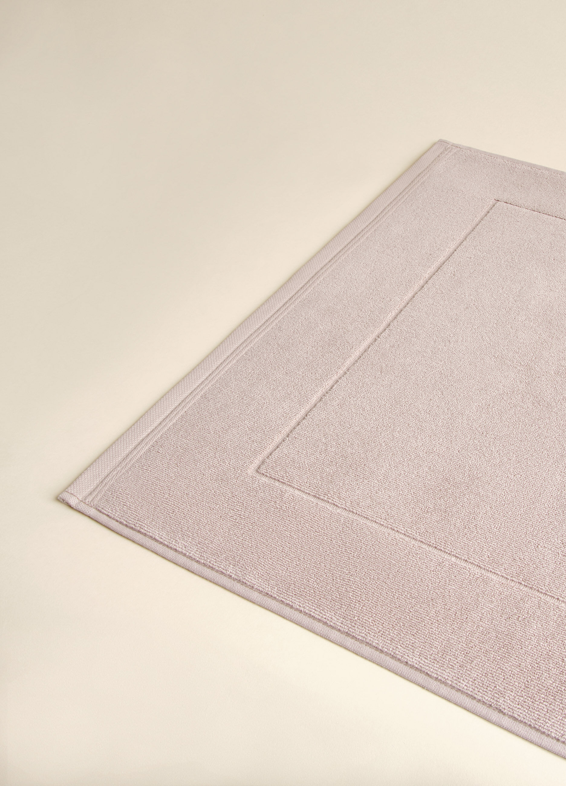 100% cotton bath mat Made in Portugal_2