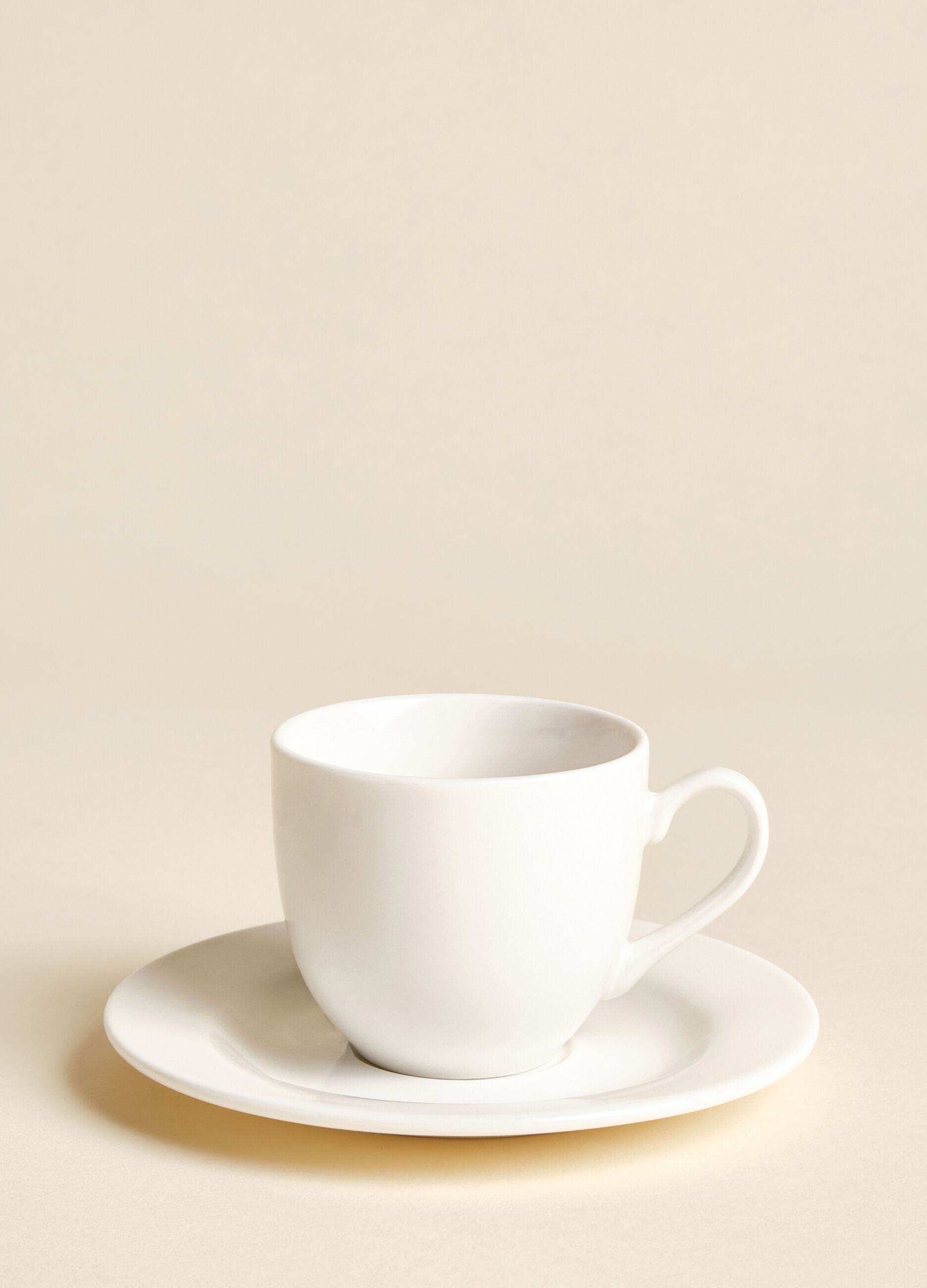 Perla coffee cup in porcelain_1