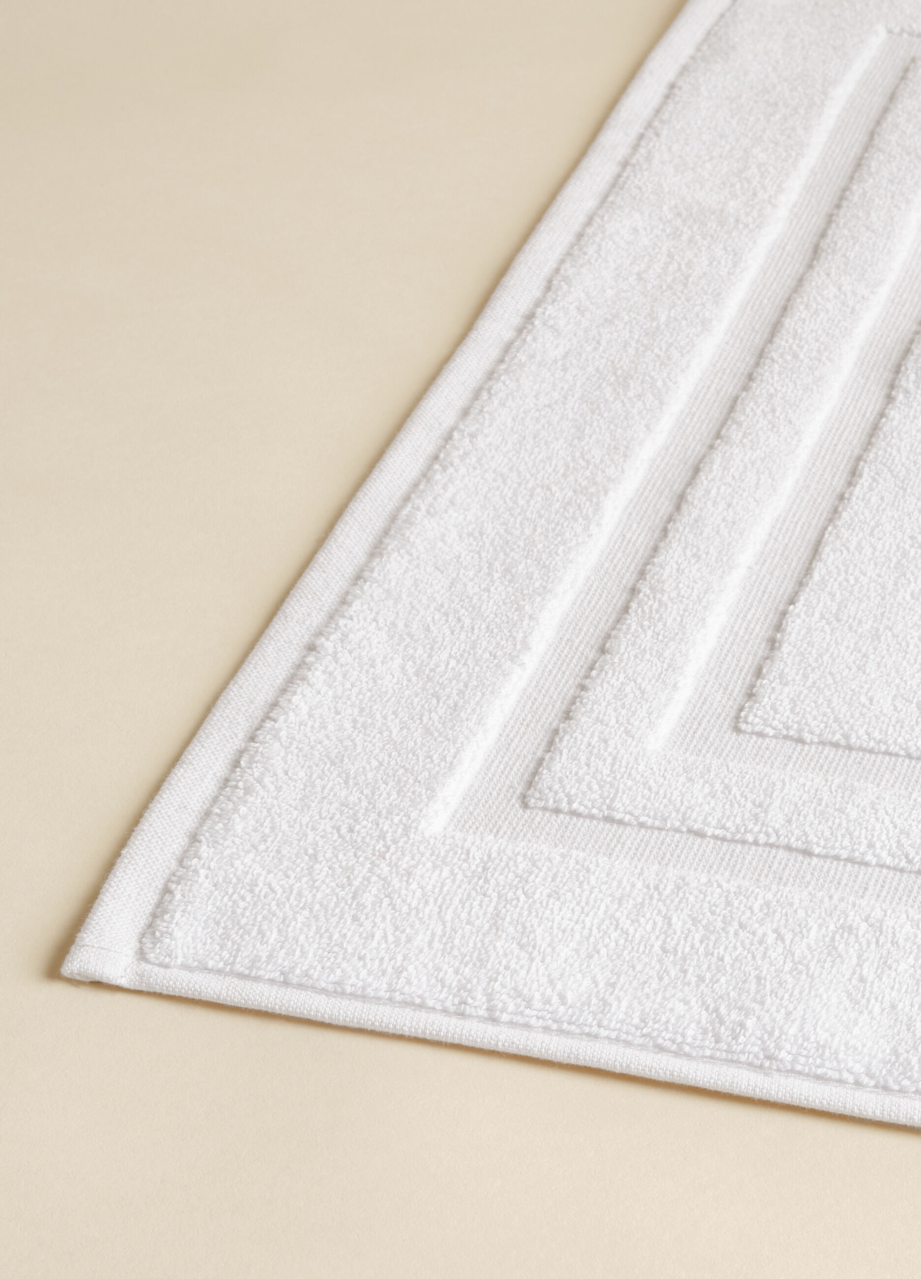 100% cotton shower mat with trim_2
