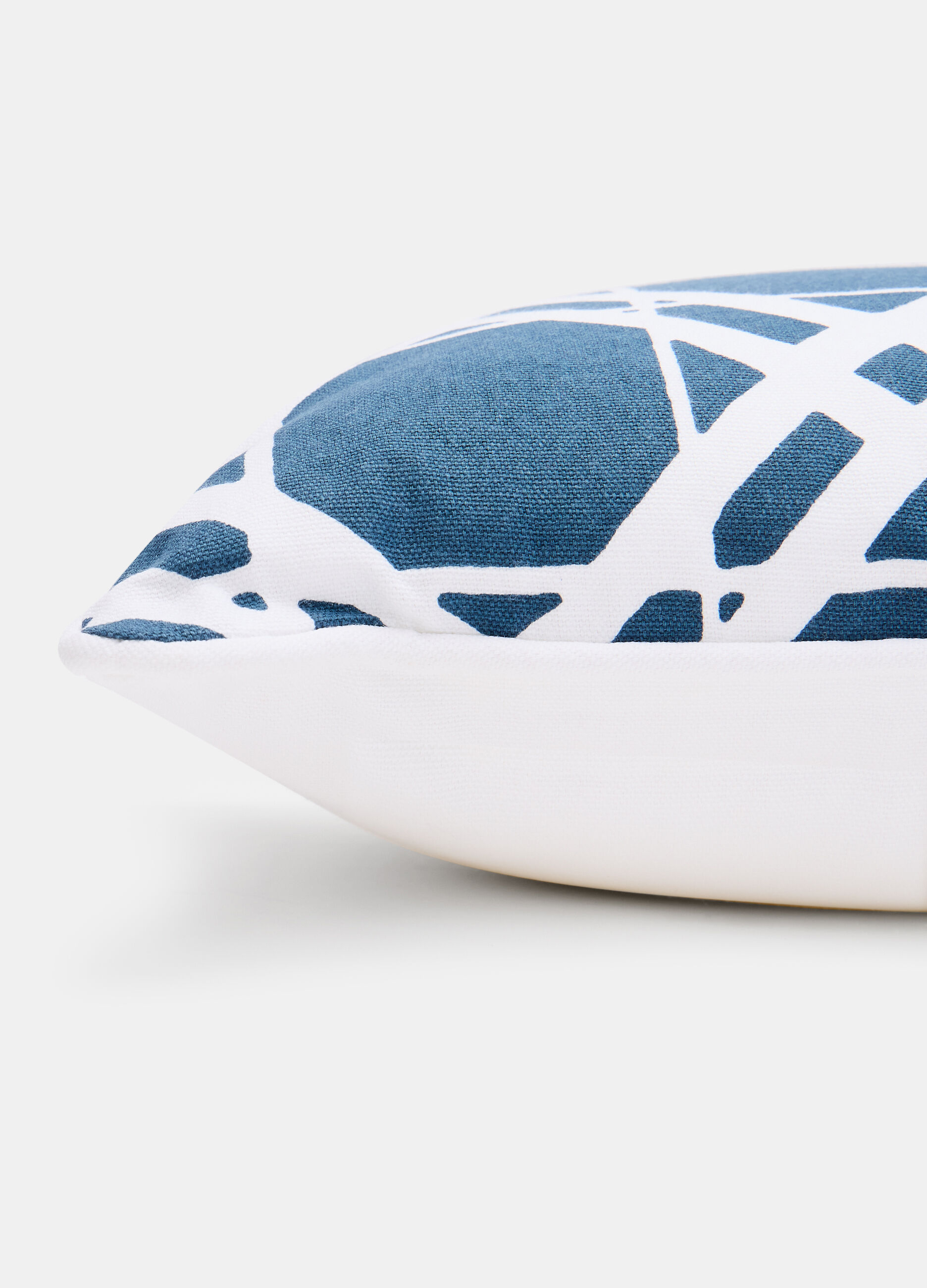 Rectangular padded pillow with pattern_1
