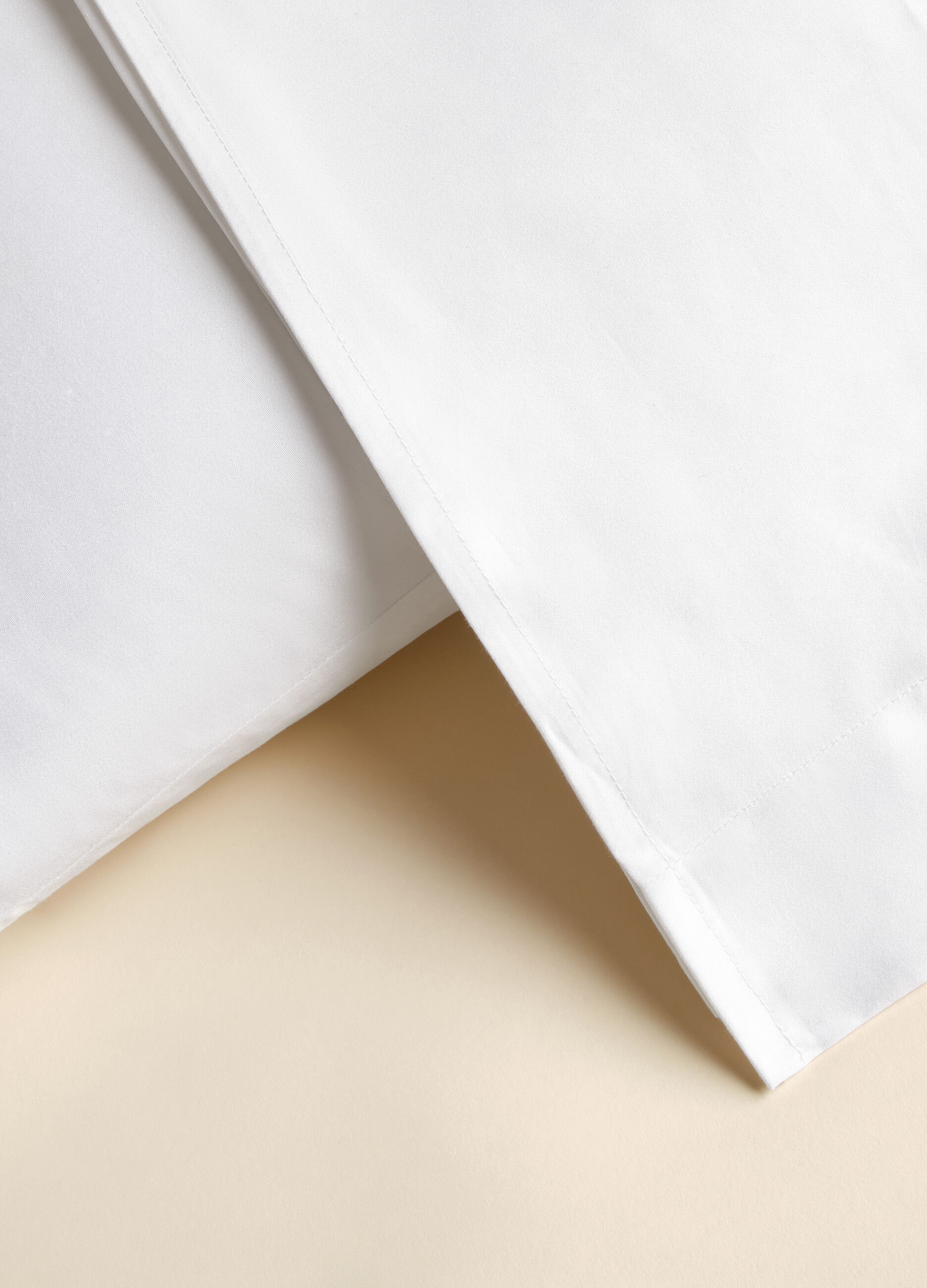 Double bed sheet in 100% cotton satin tc225_2