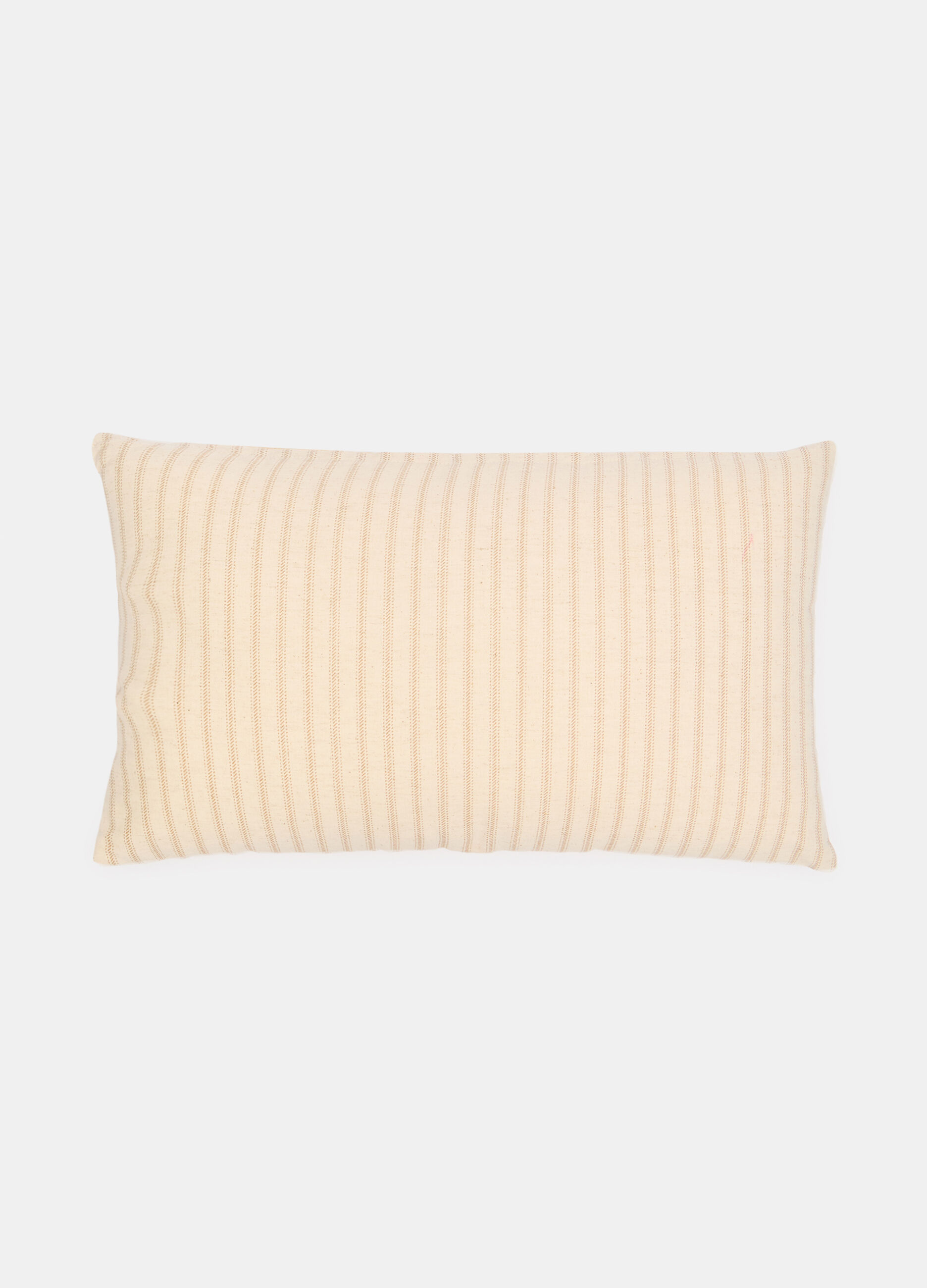 Rectangular padded and striped pillow_0