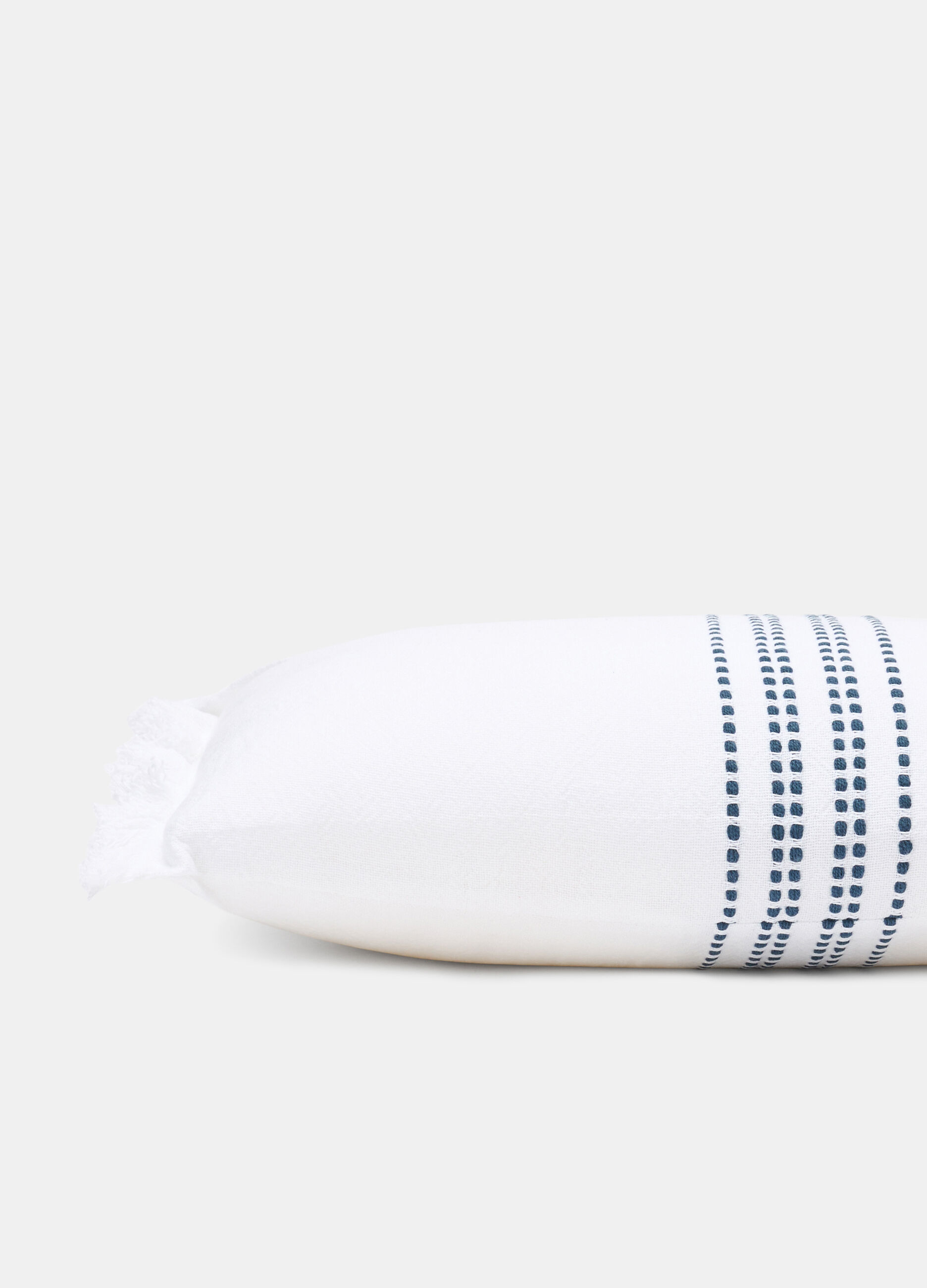 Rectangular padded pillow with insert_1