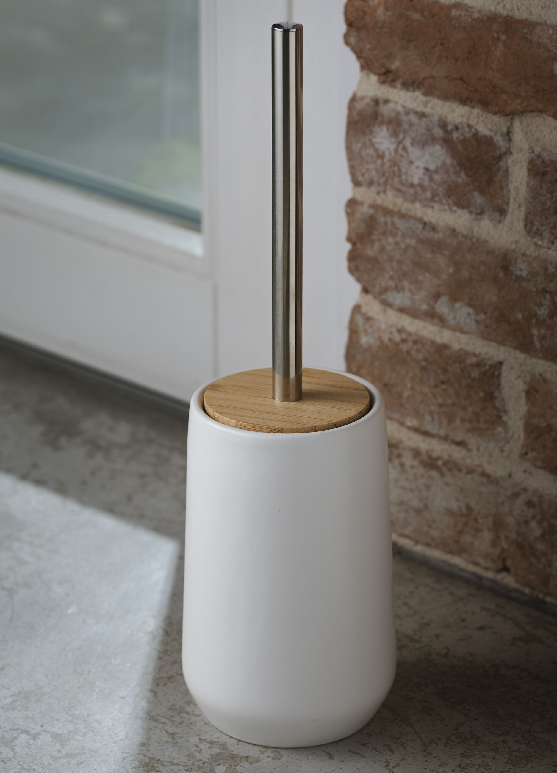 Pure toilet brush holder_0