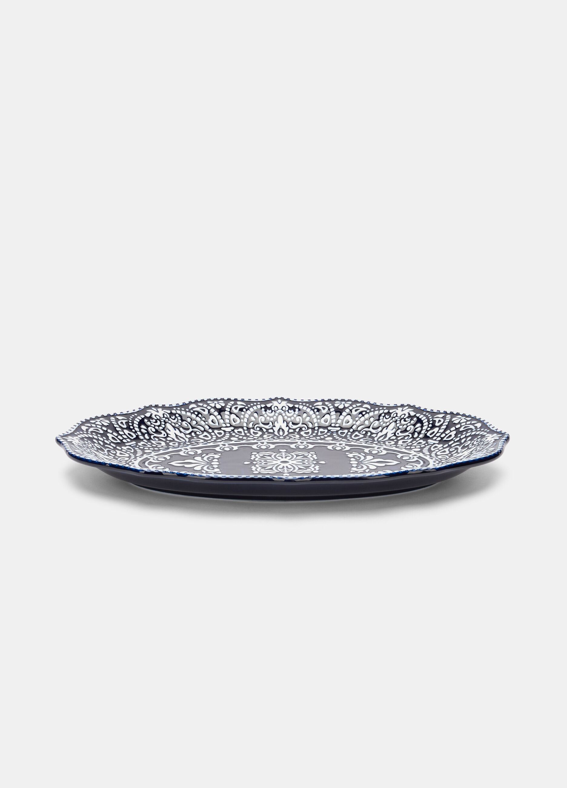 Piatto da portata in ceramica decorata_0