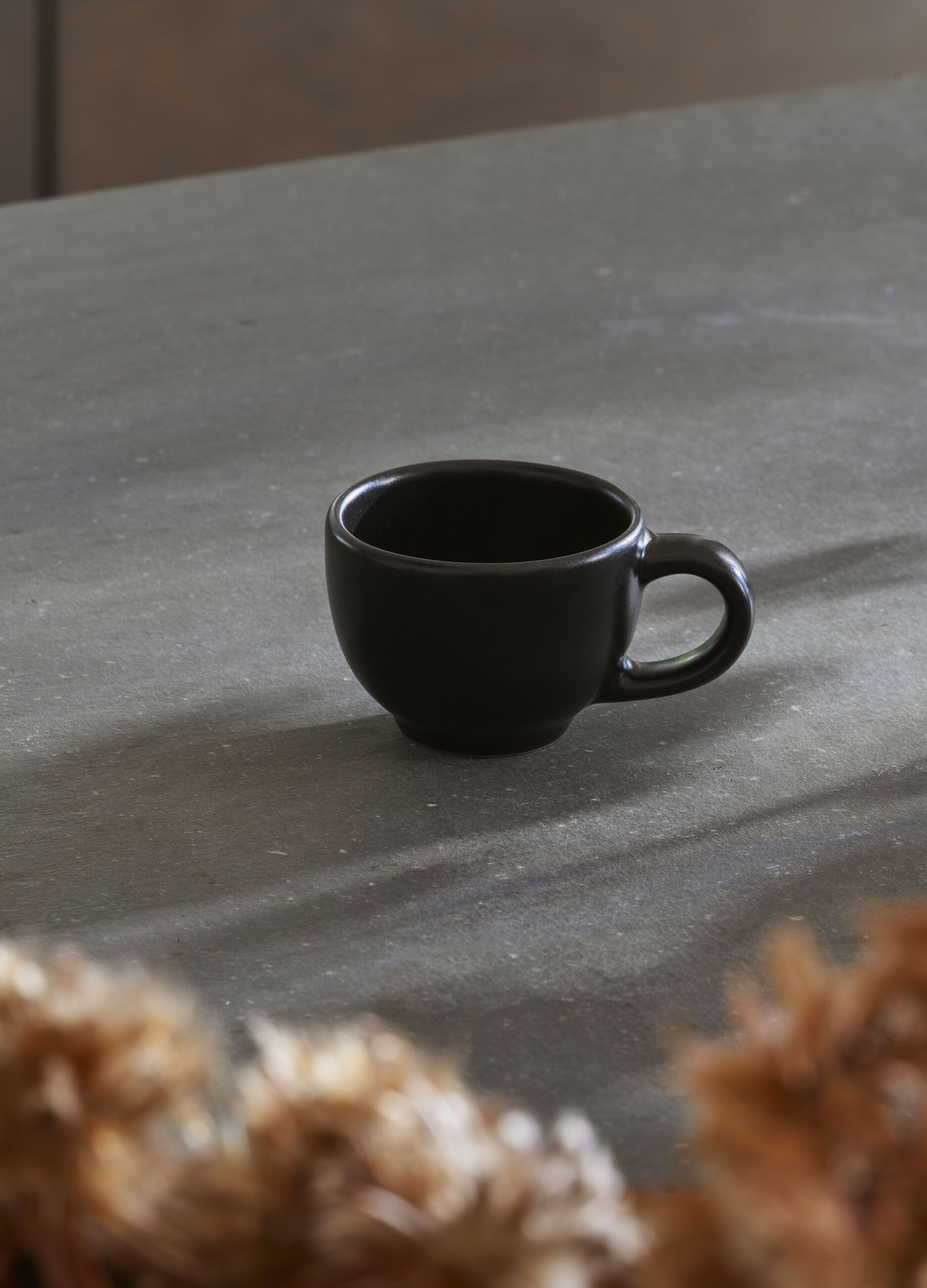 Stoneware coffee cup_0