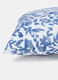 Cuscino quadrato a fantasia bianca e blu_1