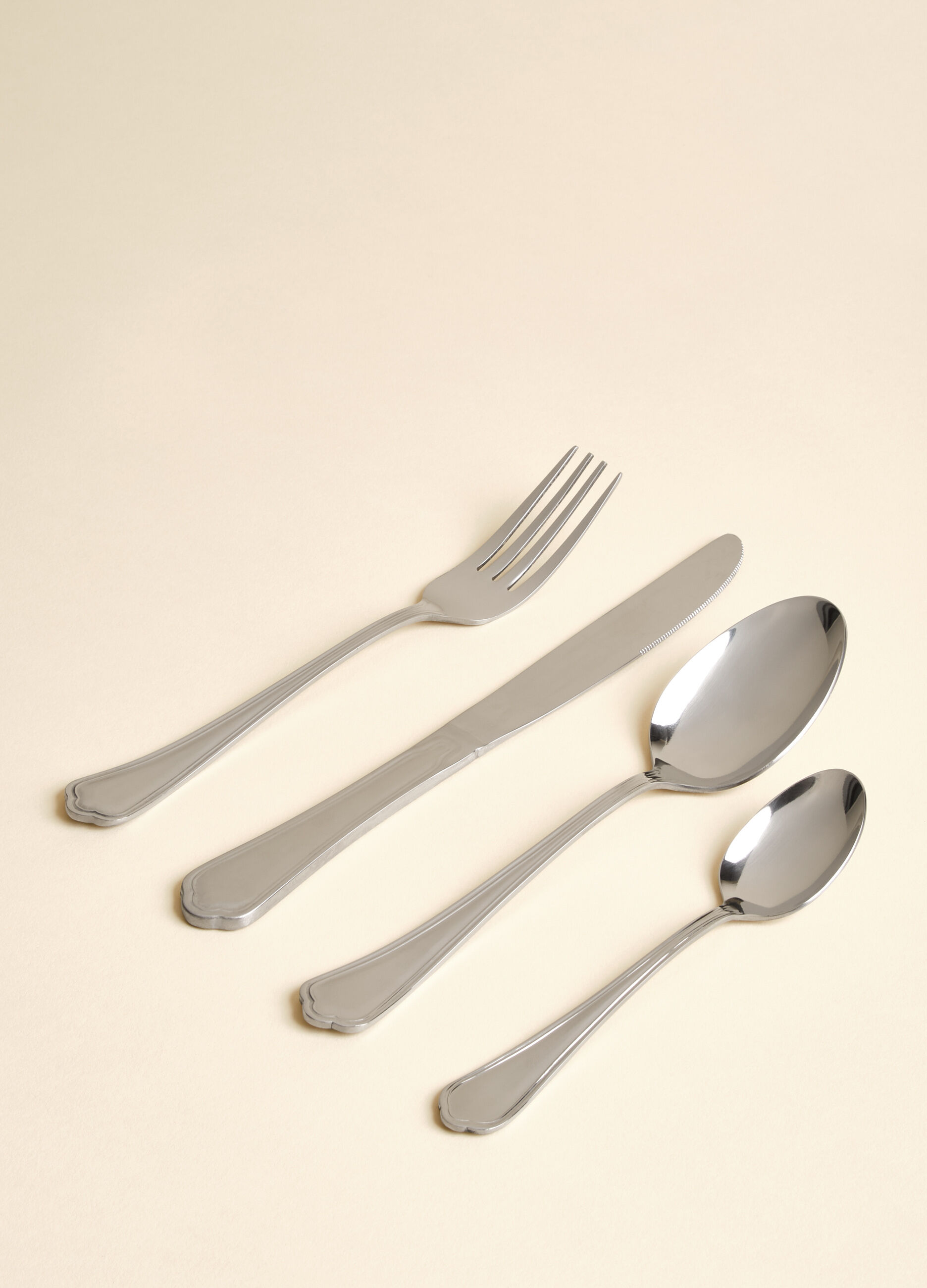 Set posate da 16 stile classico_1