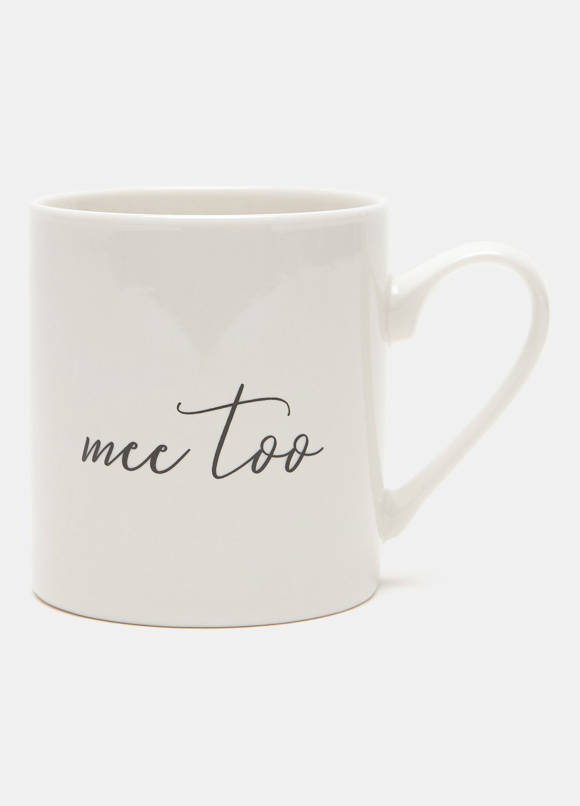 Tazza con coperchio e lettering_0