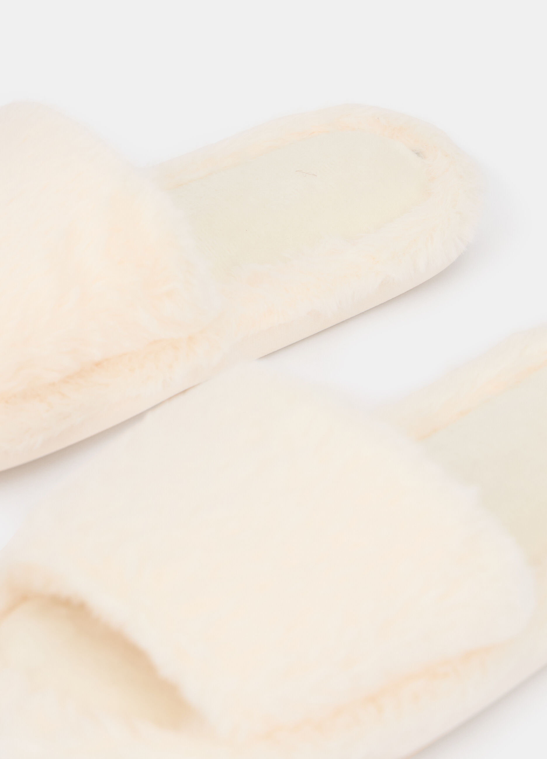 Pantofole peluche a fascia_1