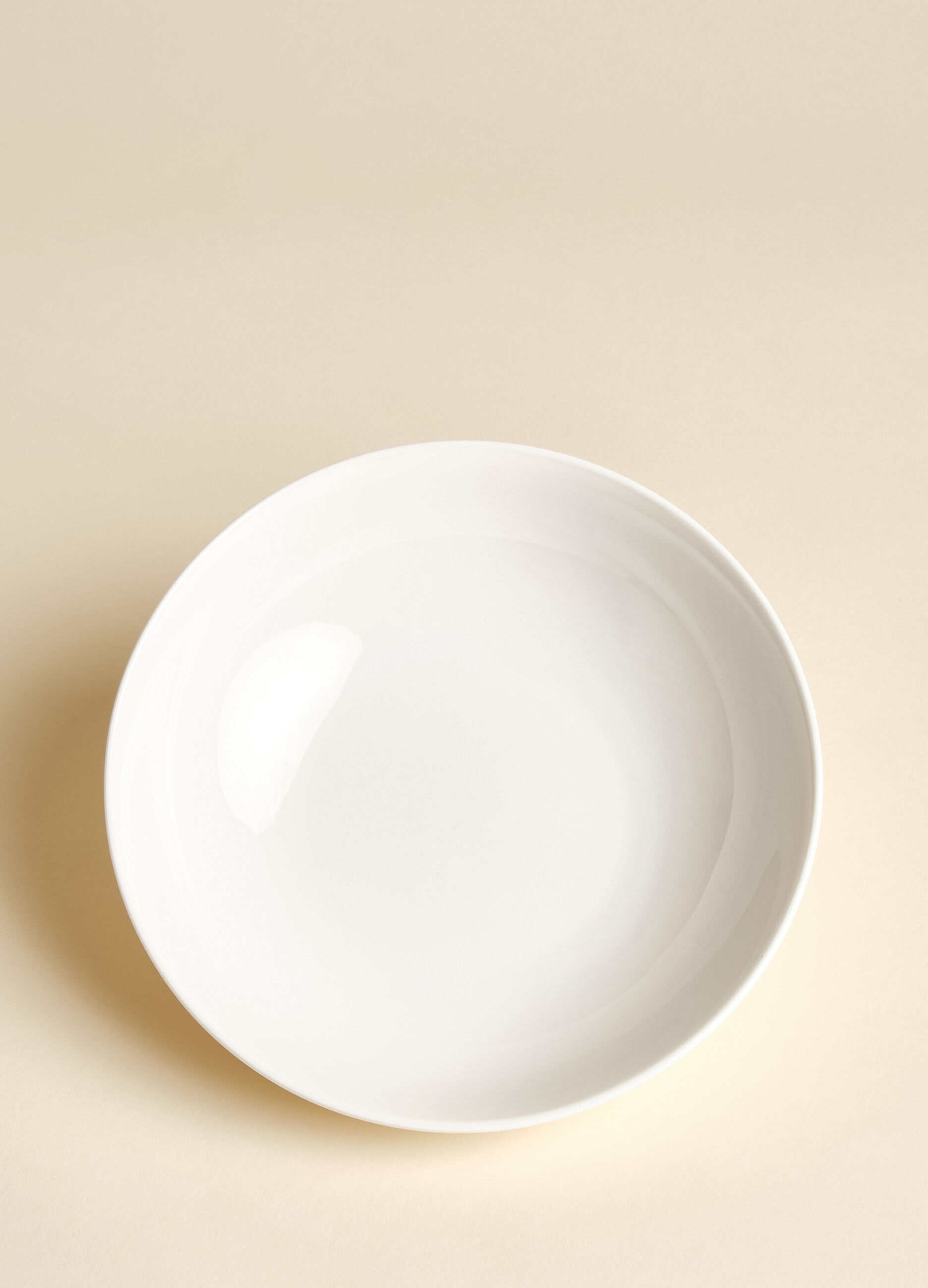 Soup bowl in porcelain_1
