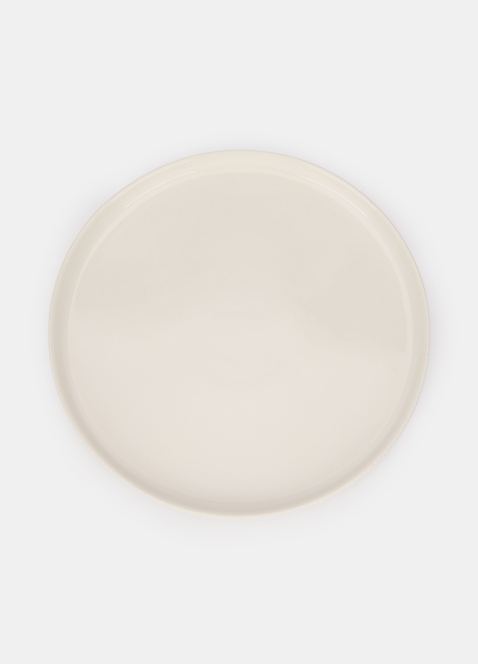 Piatto piano in ceramica con bordo in rilievo_0