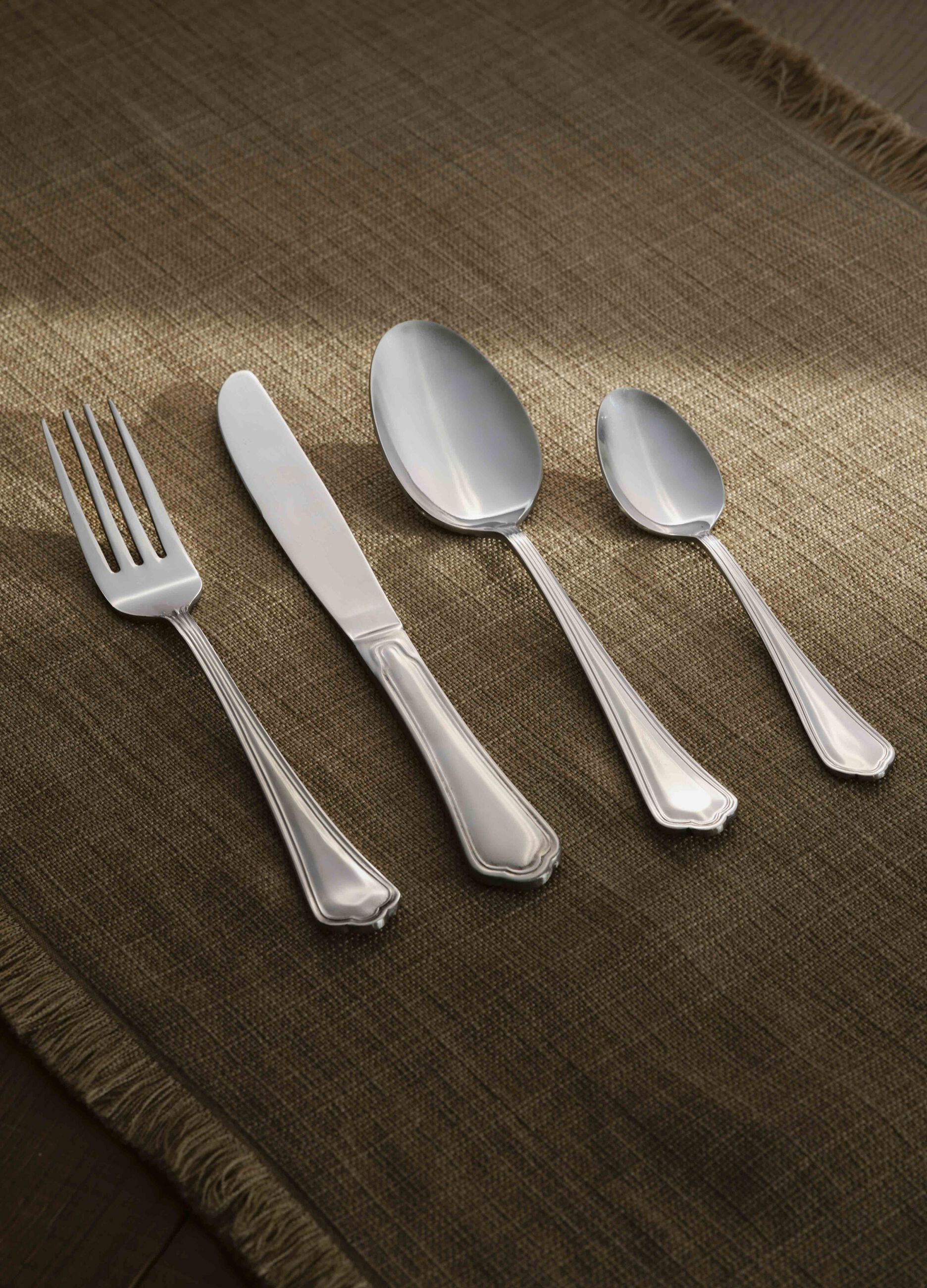 Set posate da 16 stile classico_0