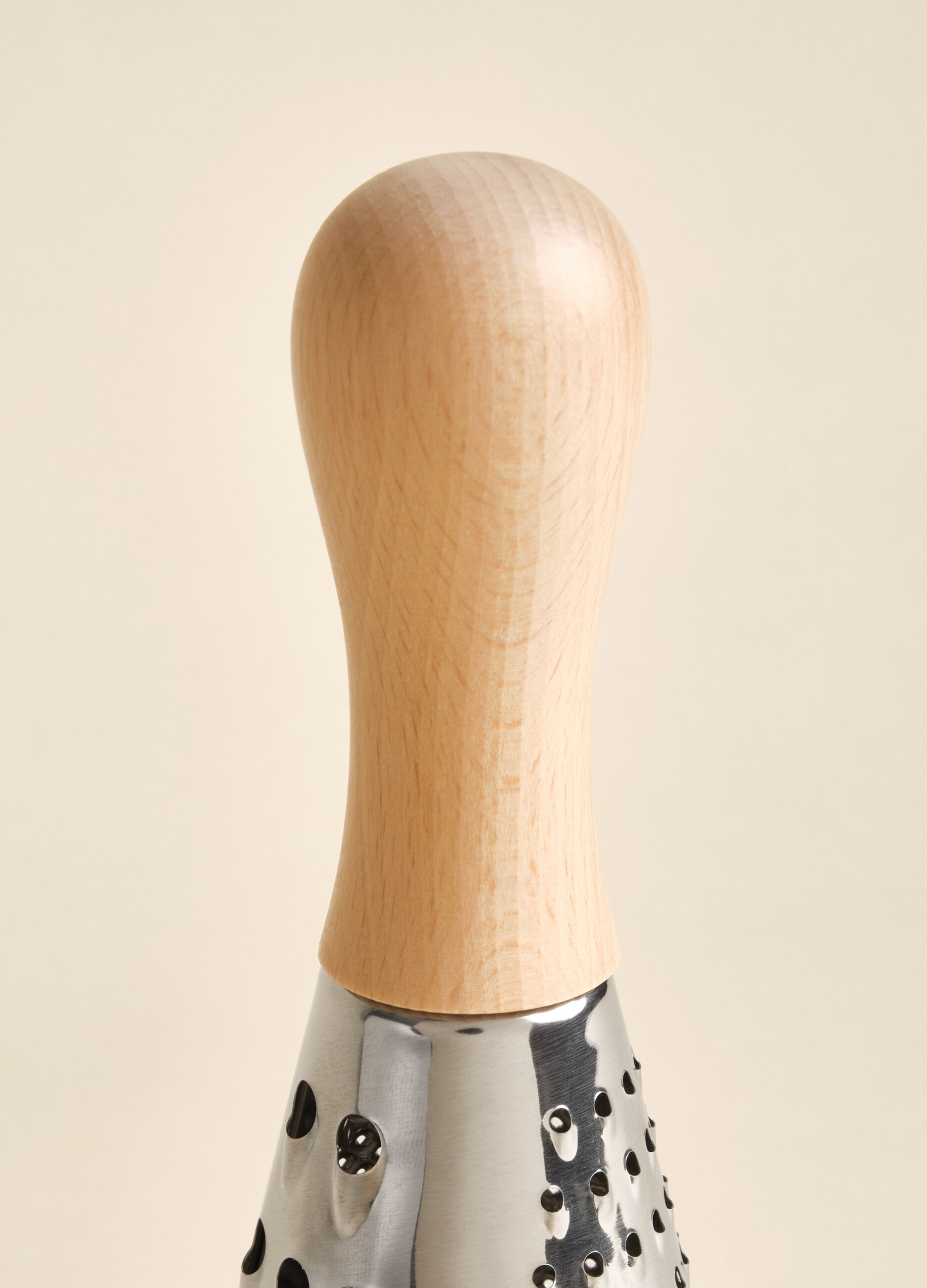 Conical grater in wood and stainless steel Made in Italy_2