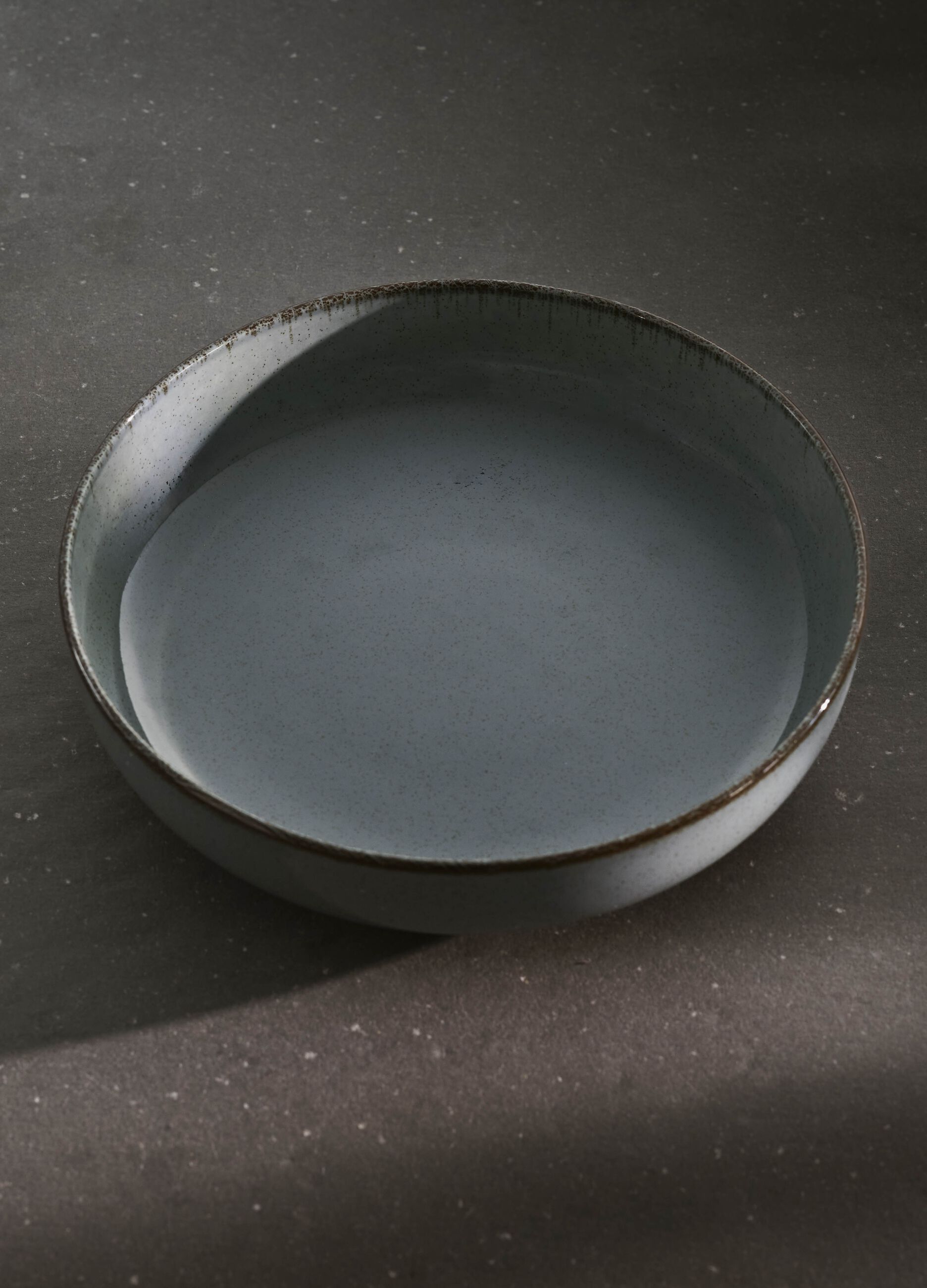 Soup bowl in porcelain_0