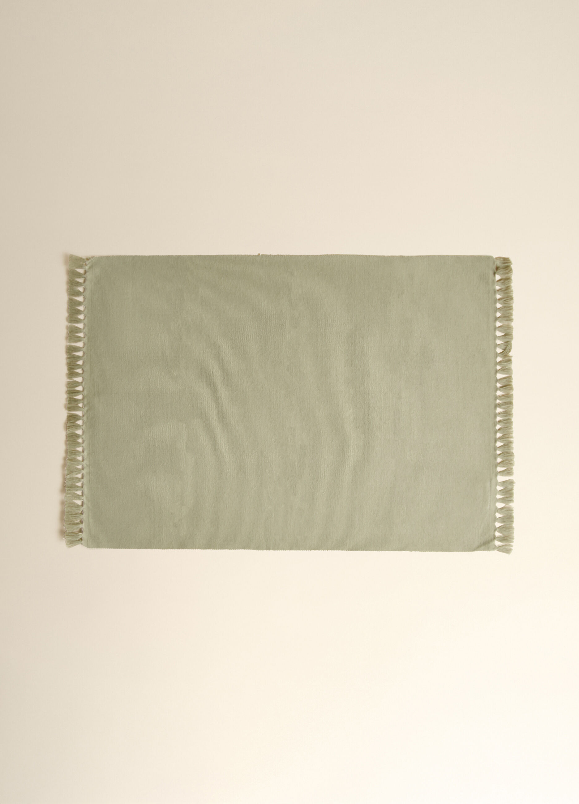 Organic ribbed table mat_1