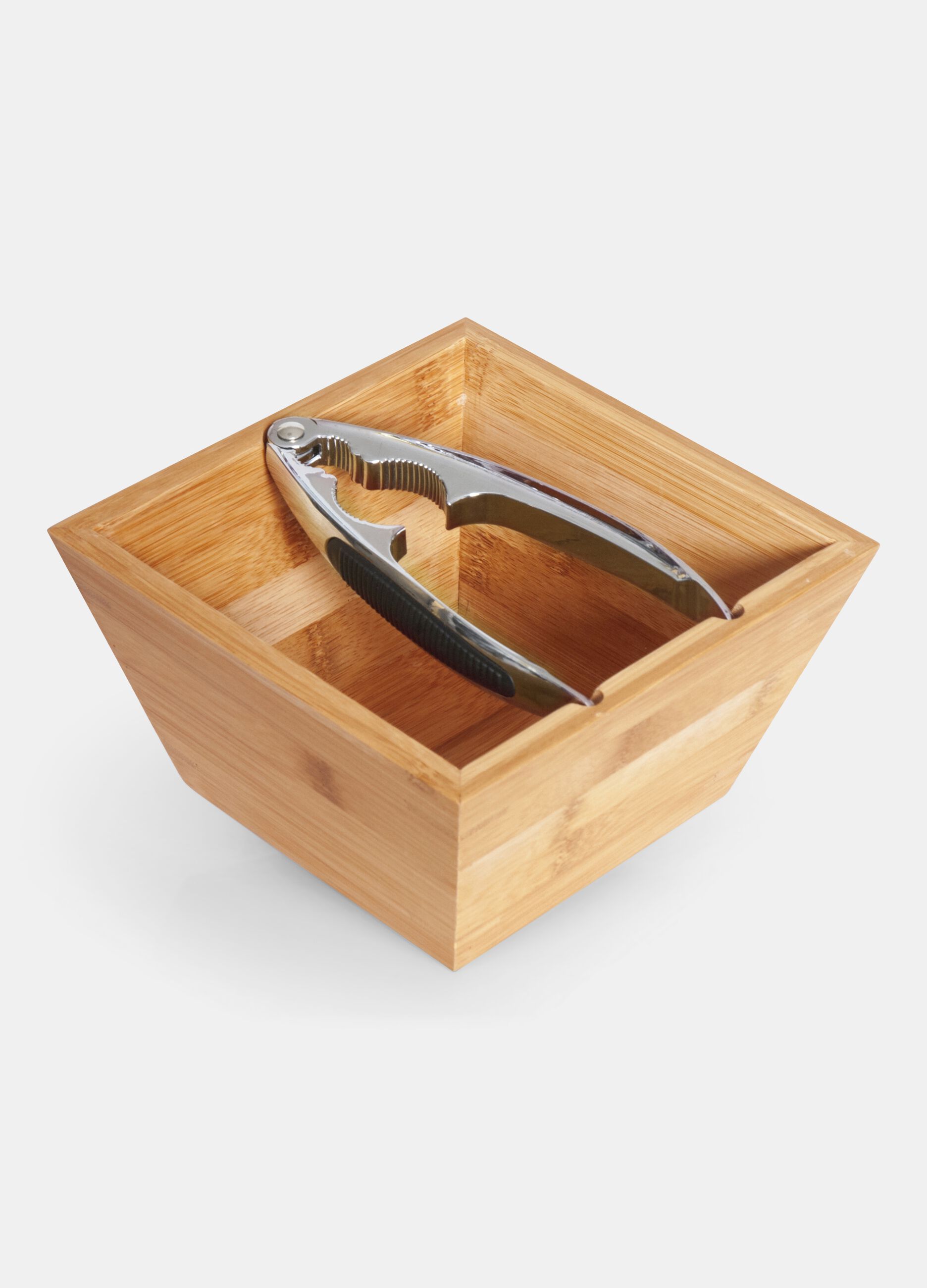 Ciotola in legno con schiaccianoci_1