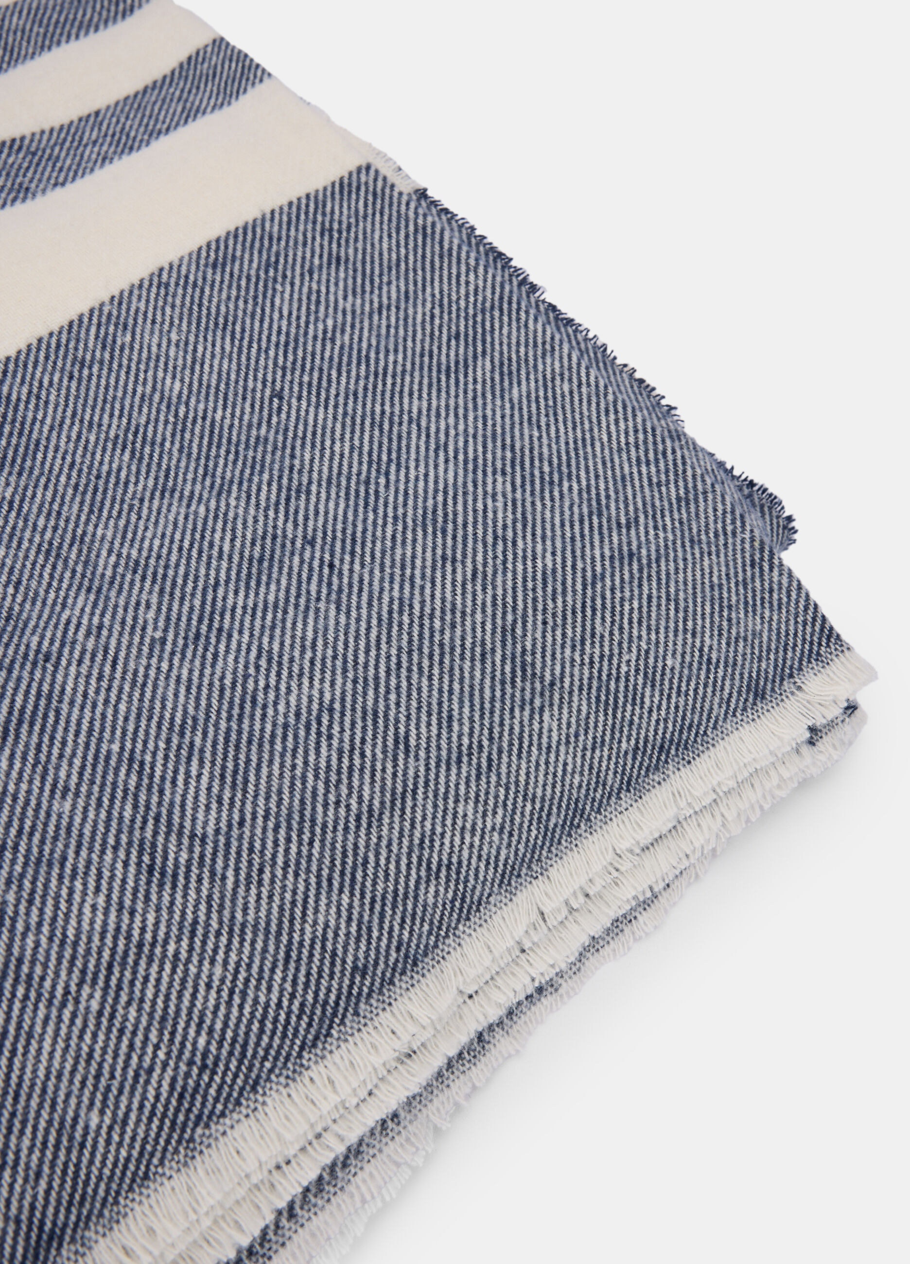 Coperta a 2 piazze in misto cotone a righe_1