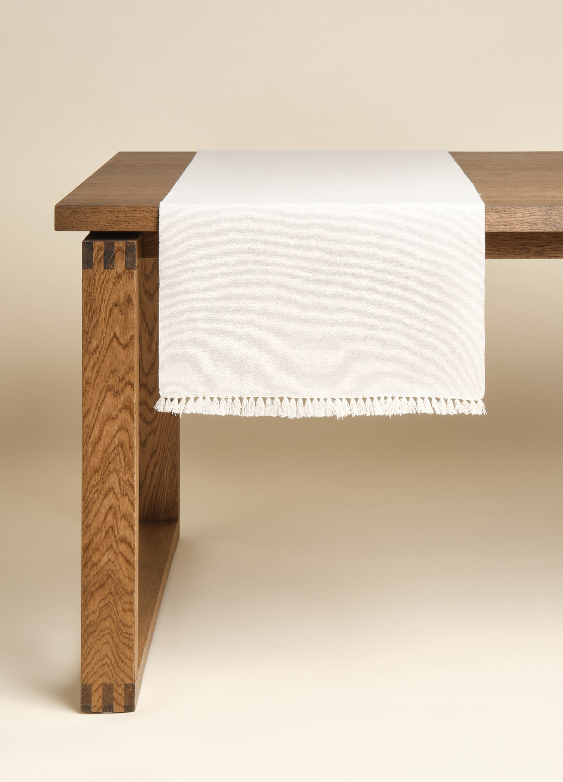 Runner in cotone bio con frange