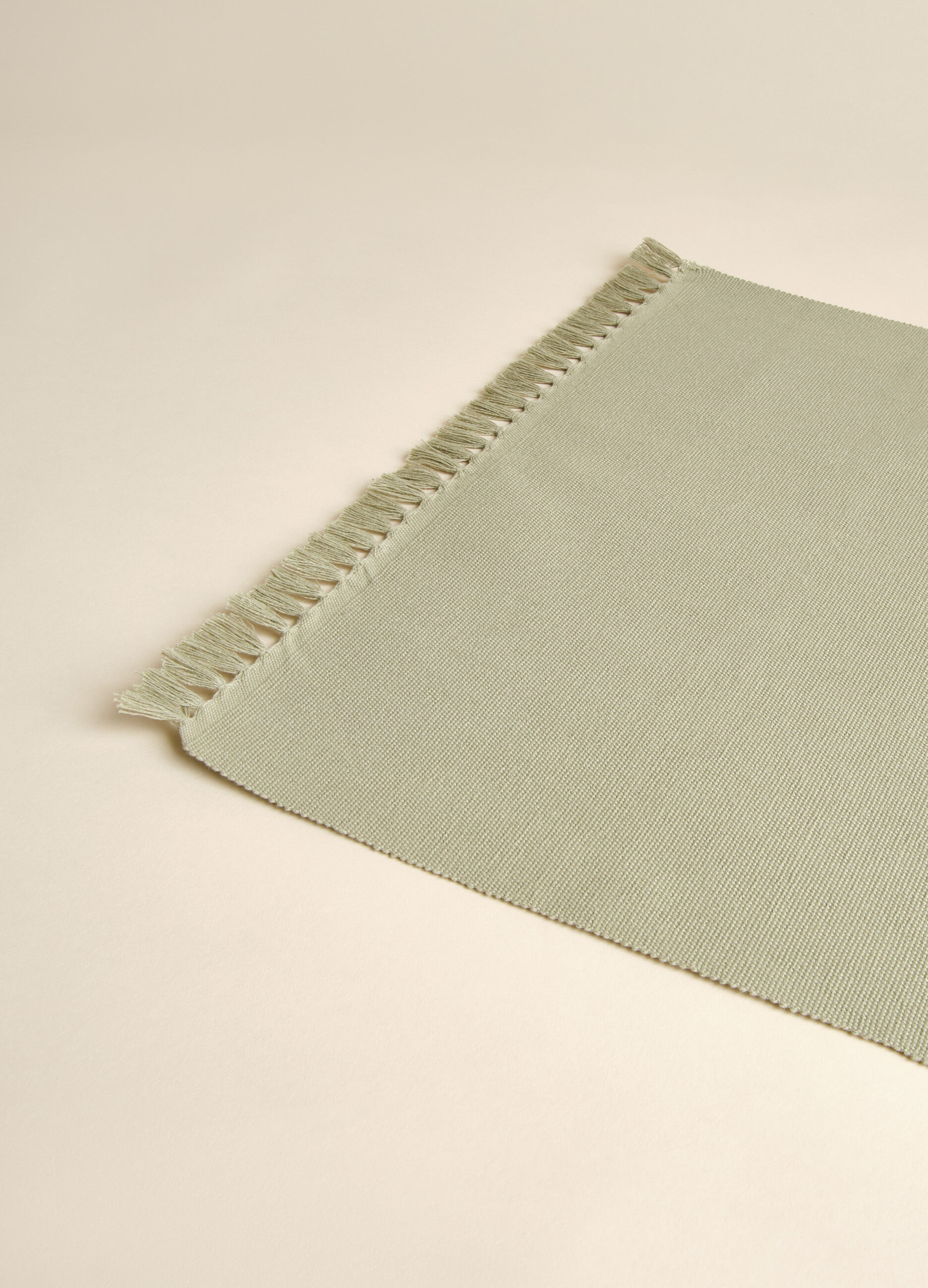 Organic ribbed table mat_2