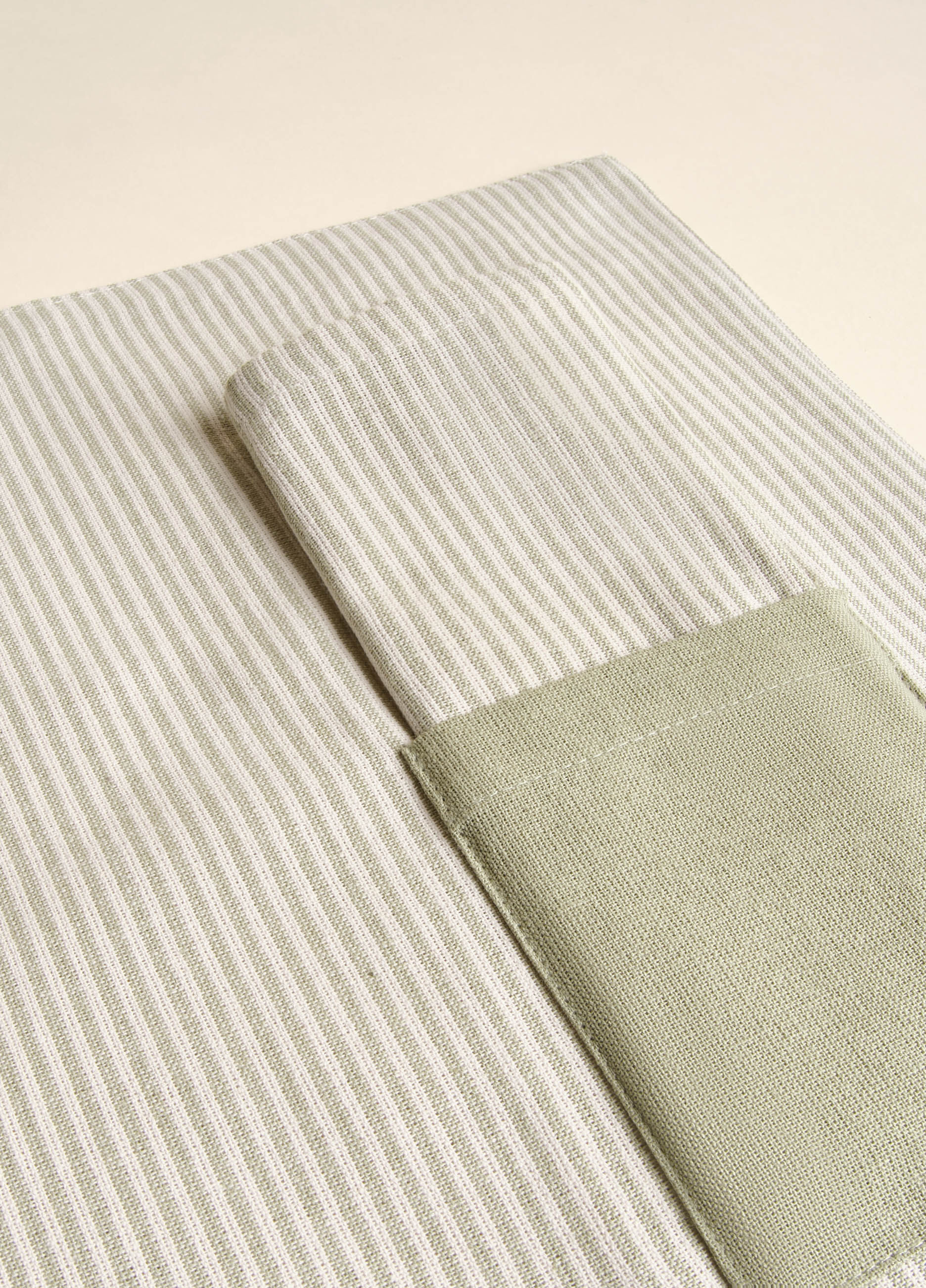 Organic table mat in 100% cotton with pocket_2