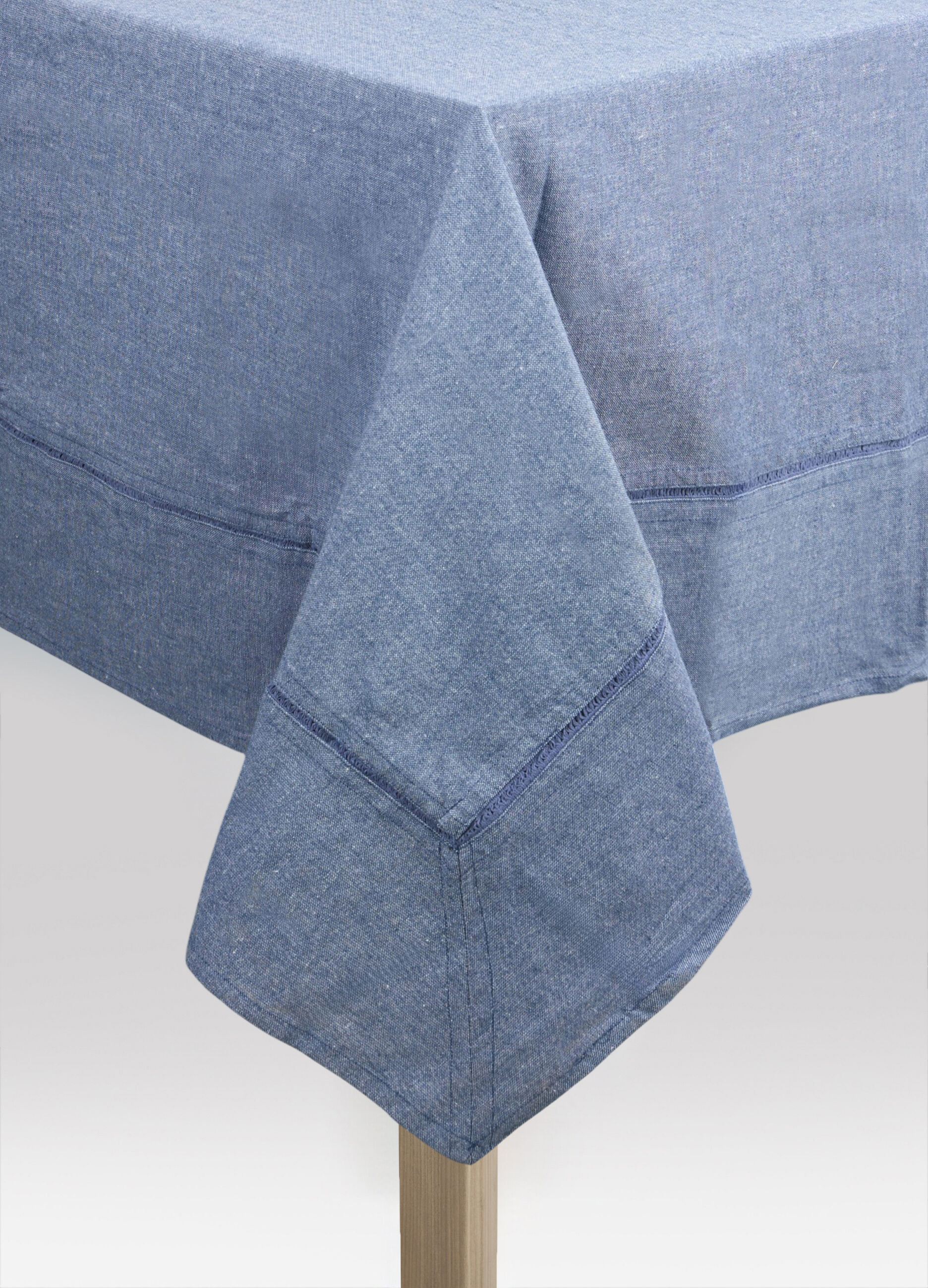 Tovaglia 6 posti in cotone m&eacute;lange con ricamo_0