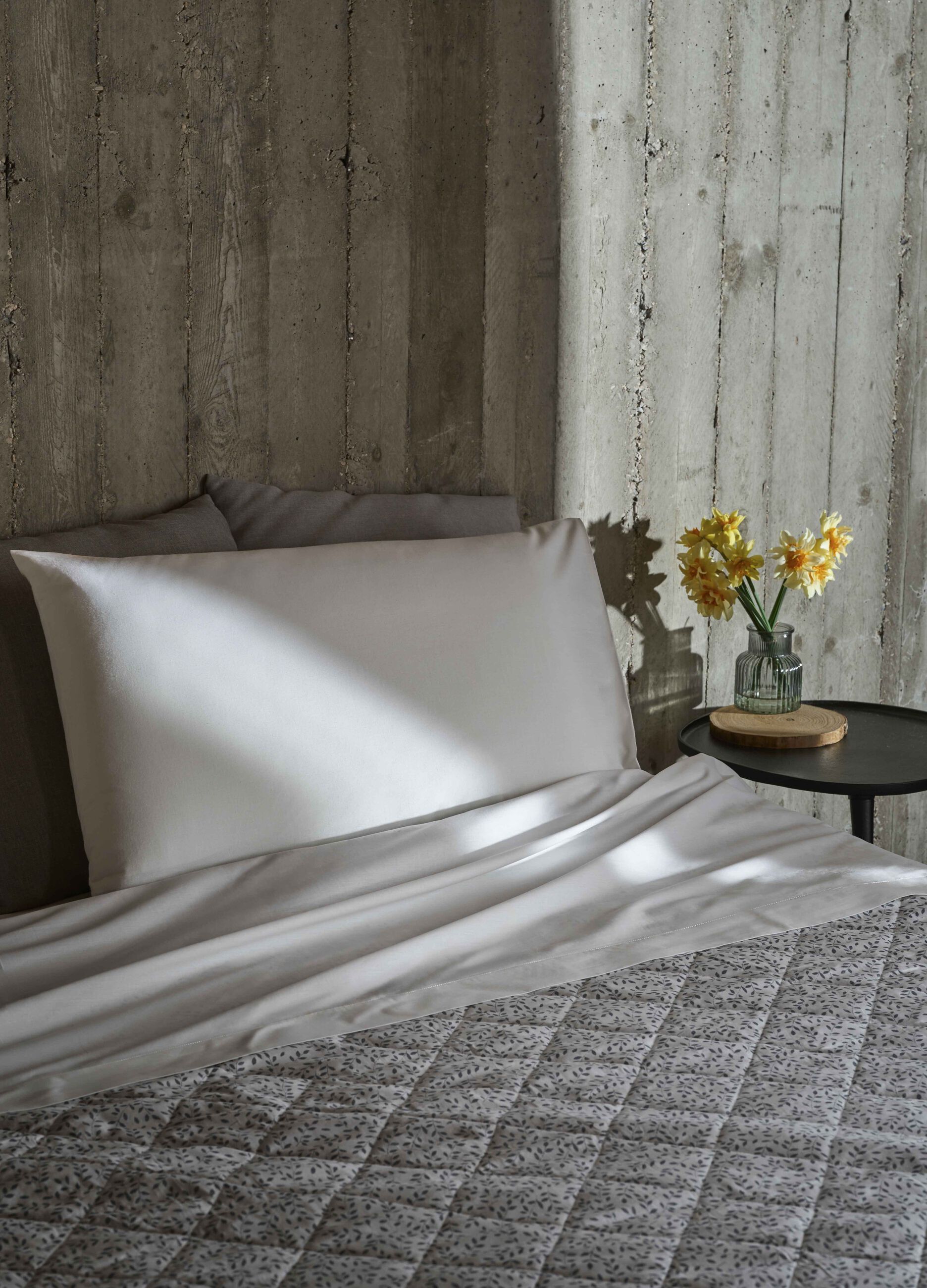 Lightweight cotton pillowcase_0