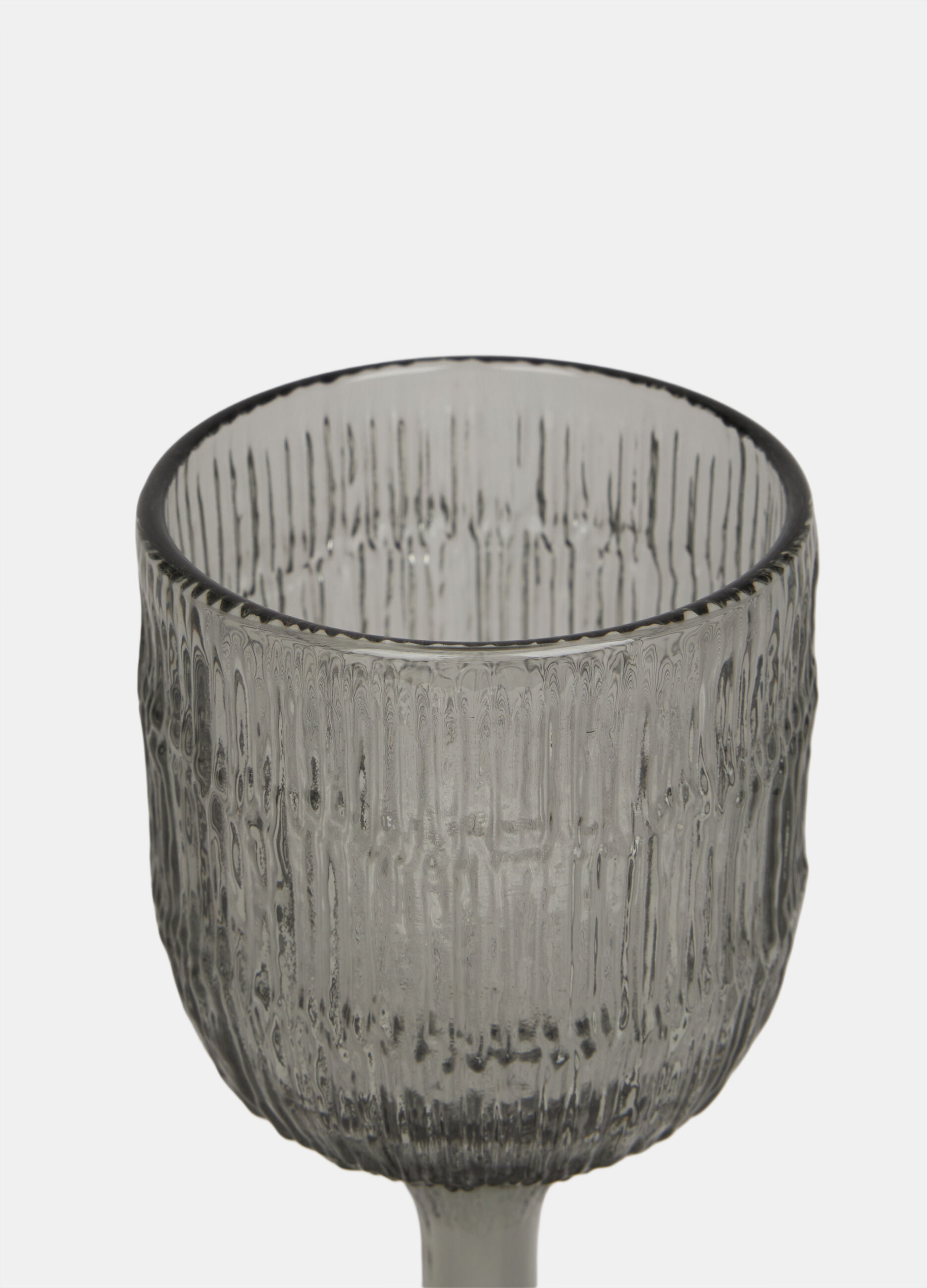 Calice grigio con texture zigrinata