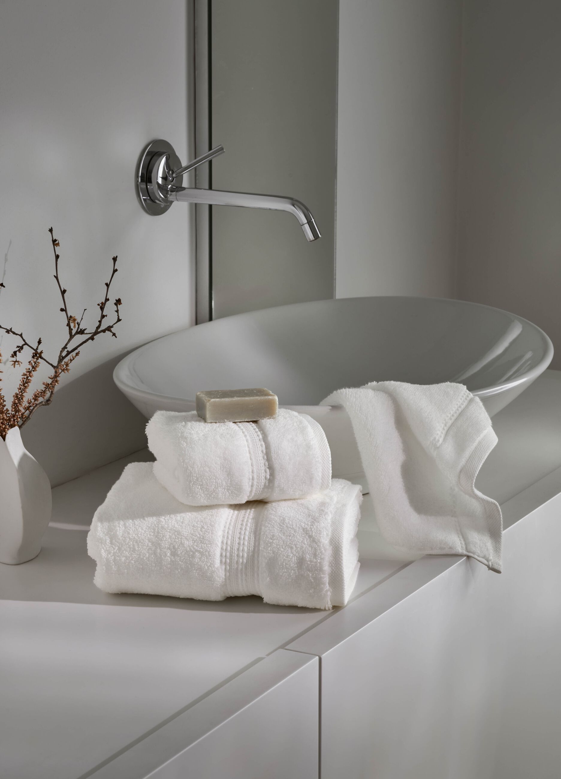 New Best Quality bath towel in 100% cotton_0