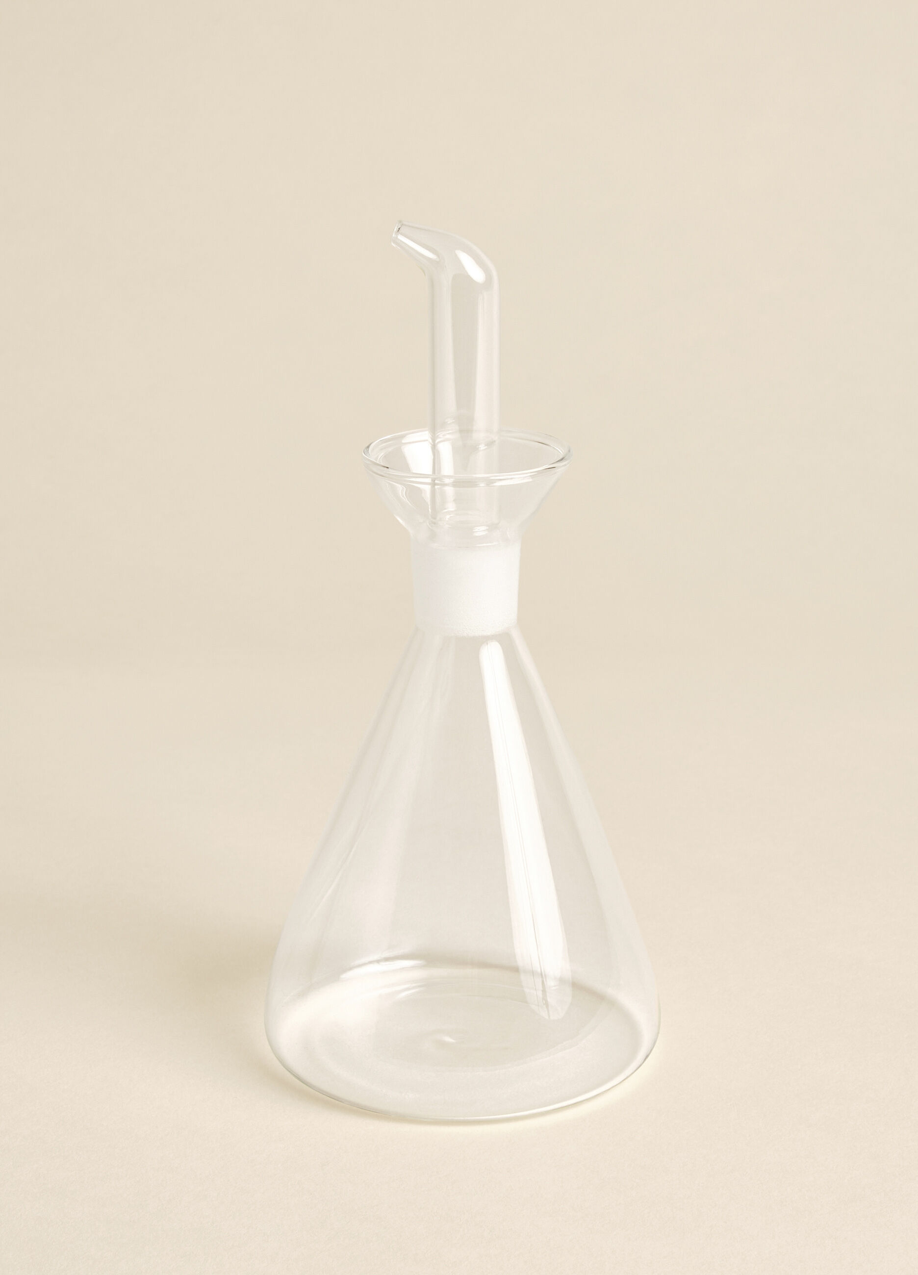 Glass oil bottle with spout_1