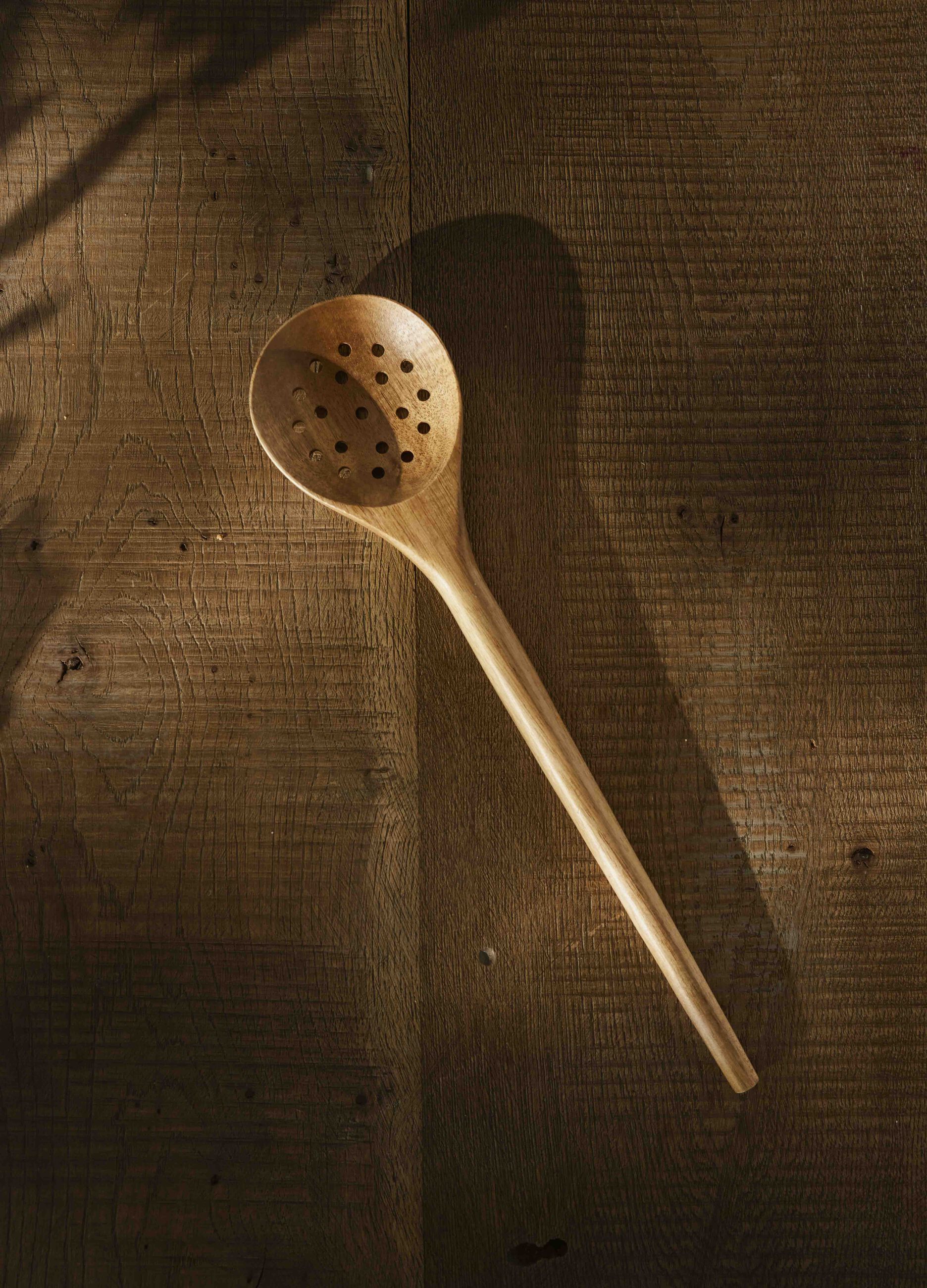 Mestolo per spaghetti in legno_0