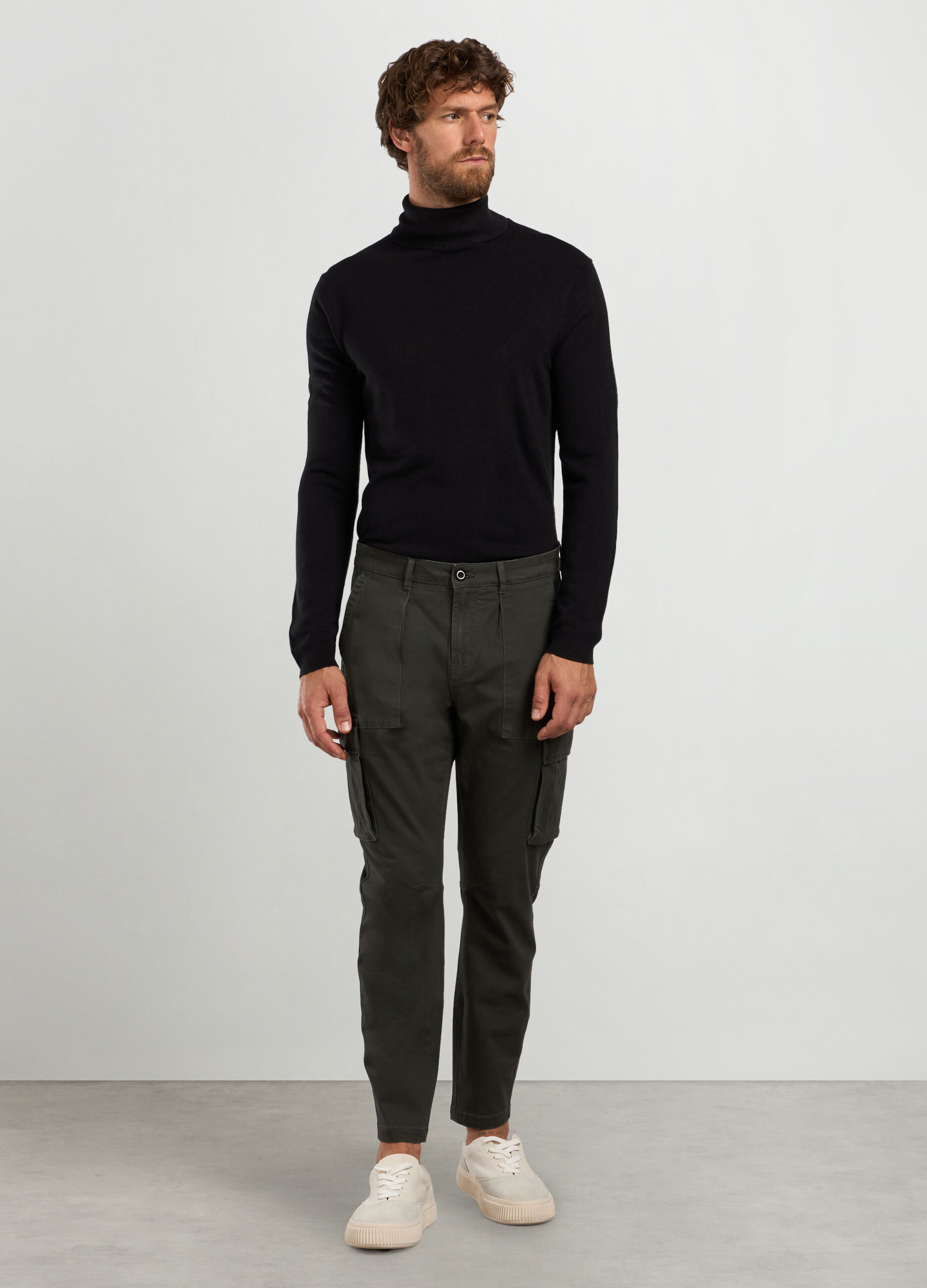 Pantaloni carrot fit uomo on sale