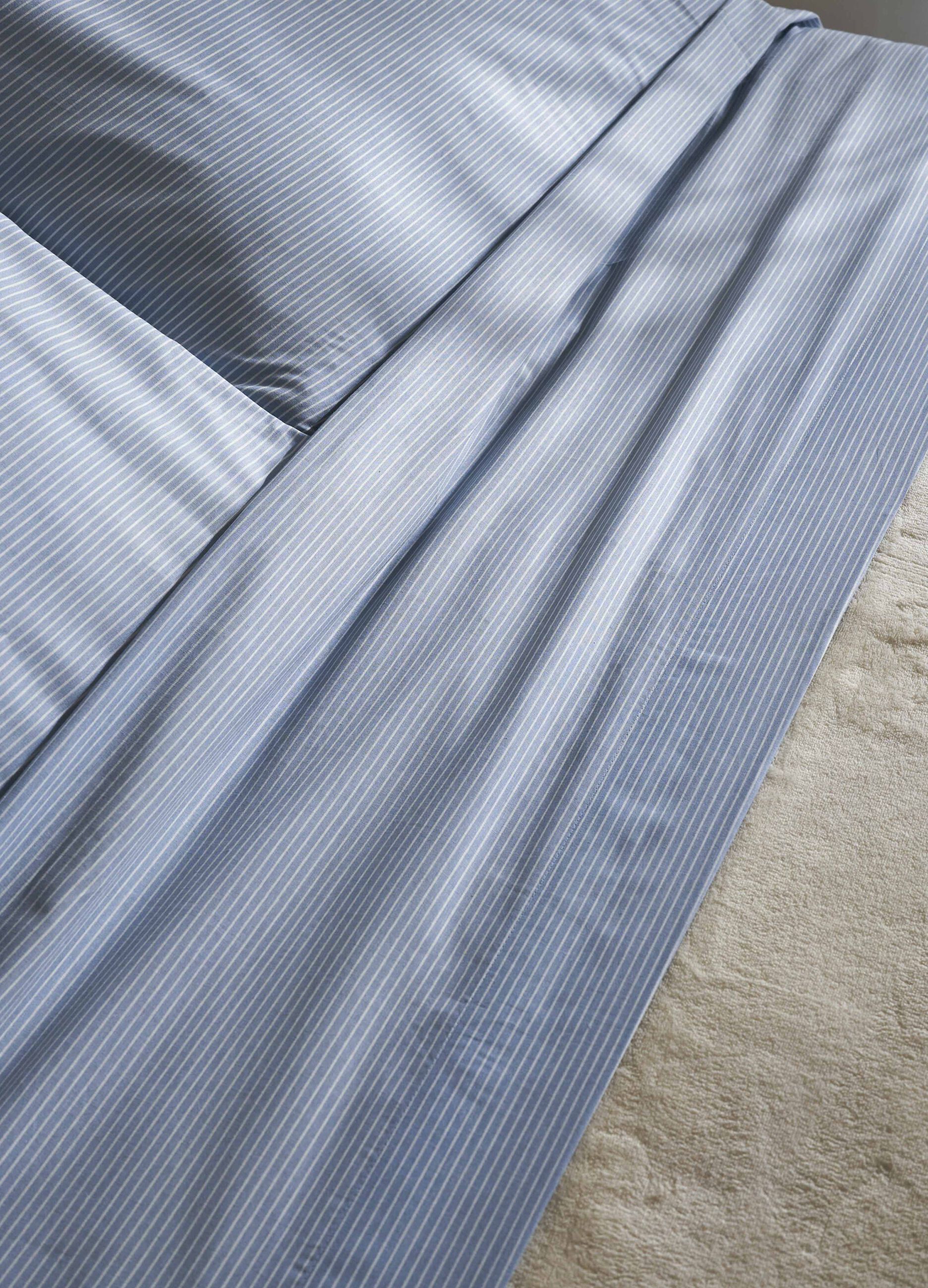 Single sheet in cotton with fine stripes_0