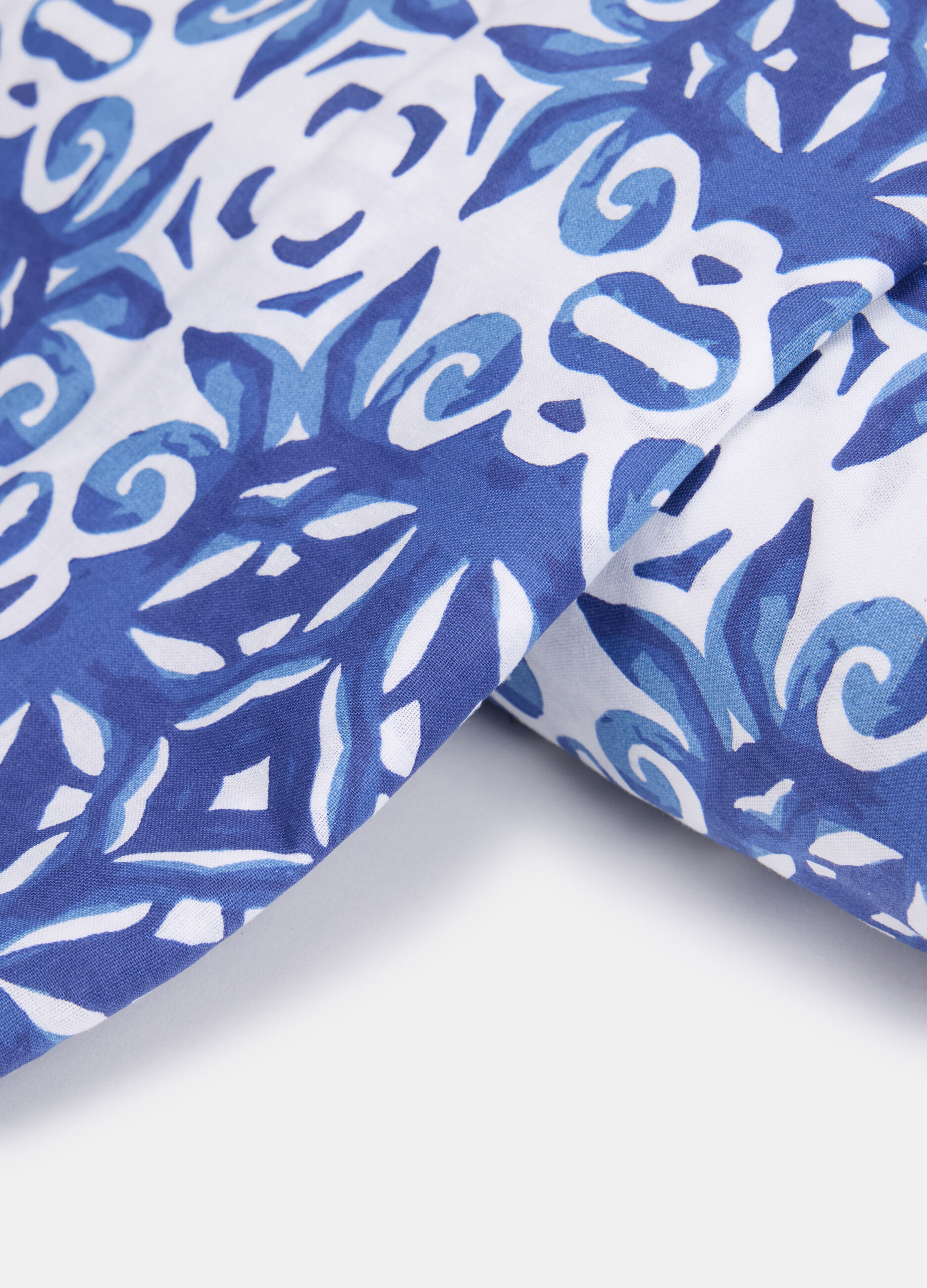 Double sheet in cotton with all-over design._1