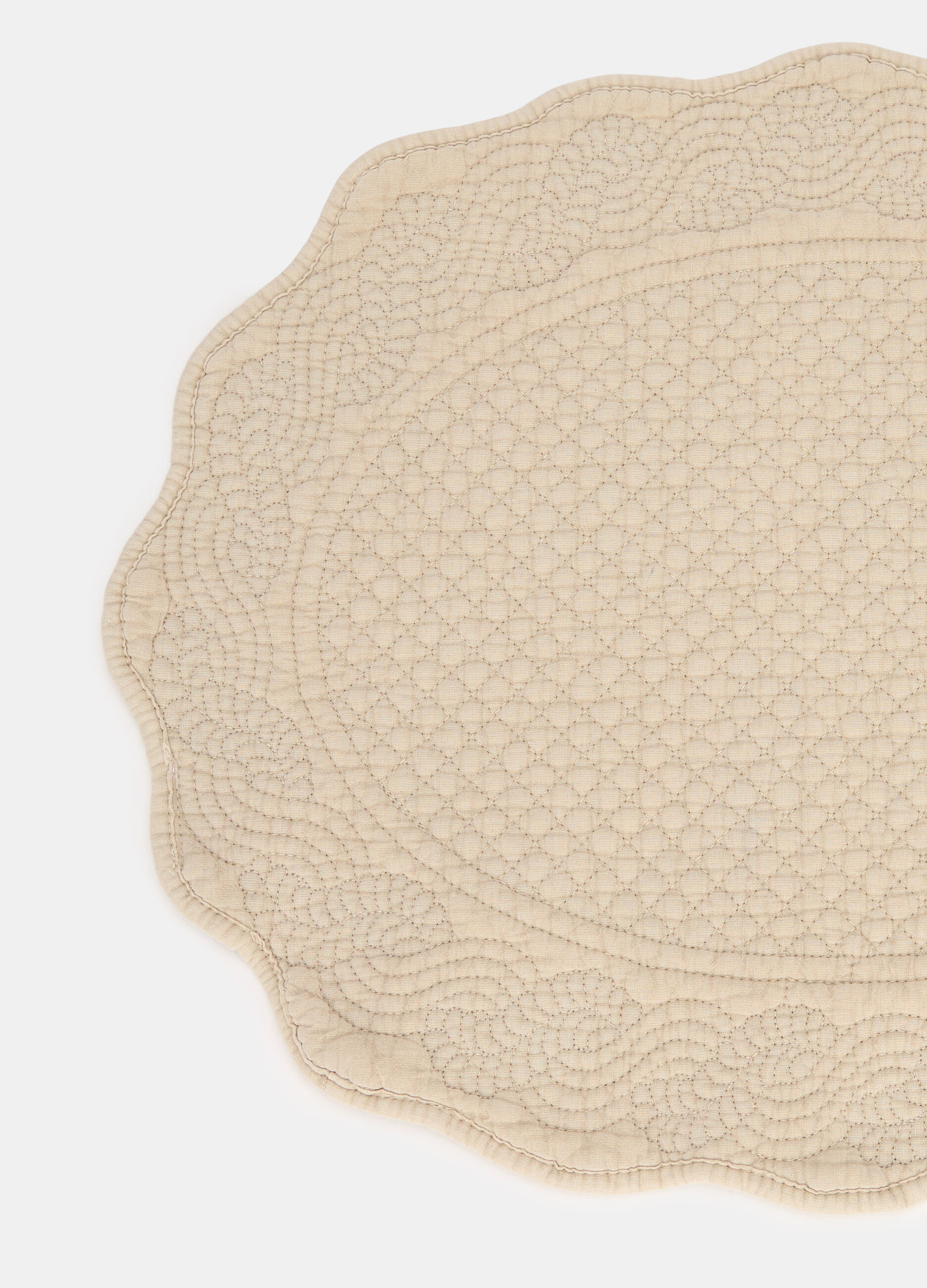 Tovaglietta ricamata in cotone lavato