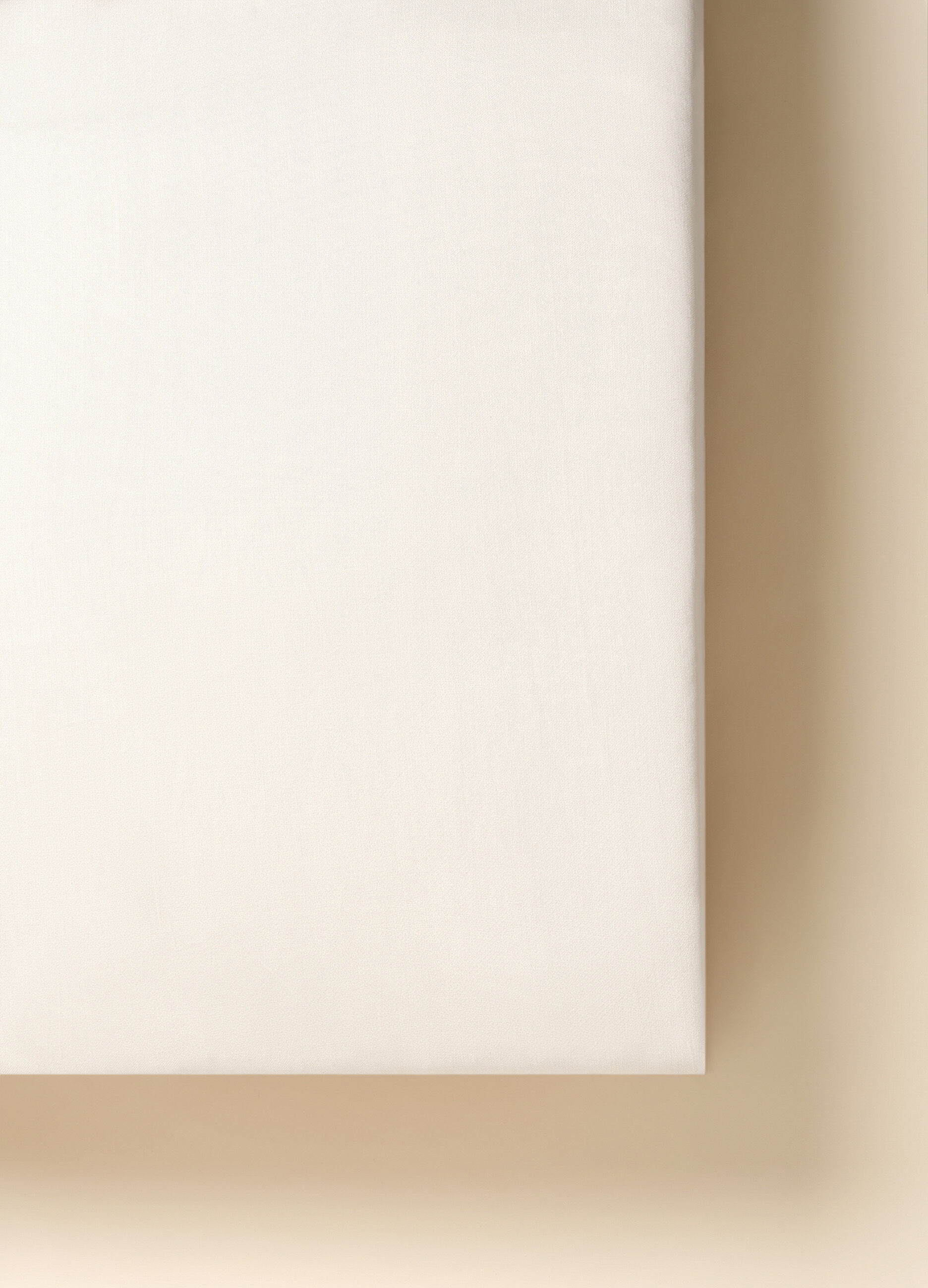 Double bed fitted sheet in 100% cotton satin_2