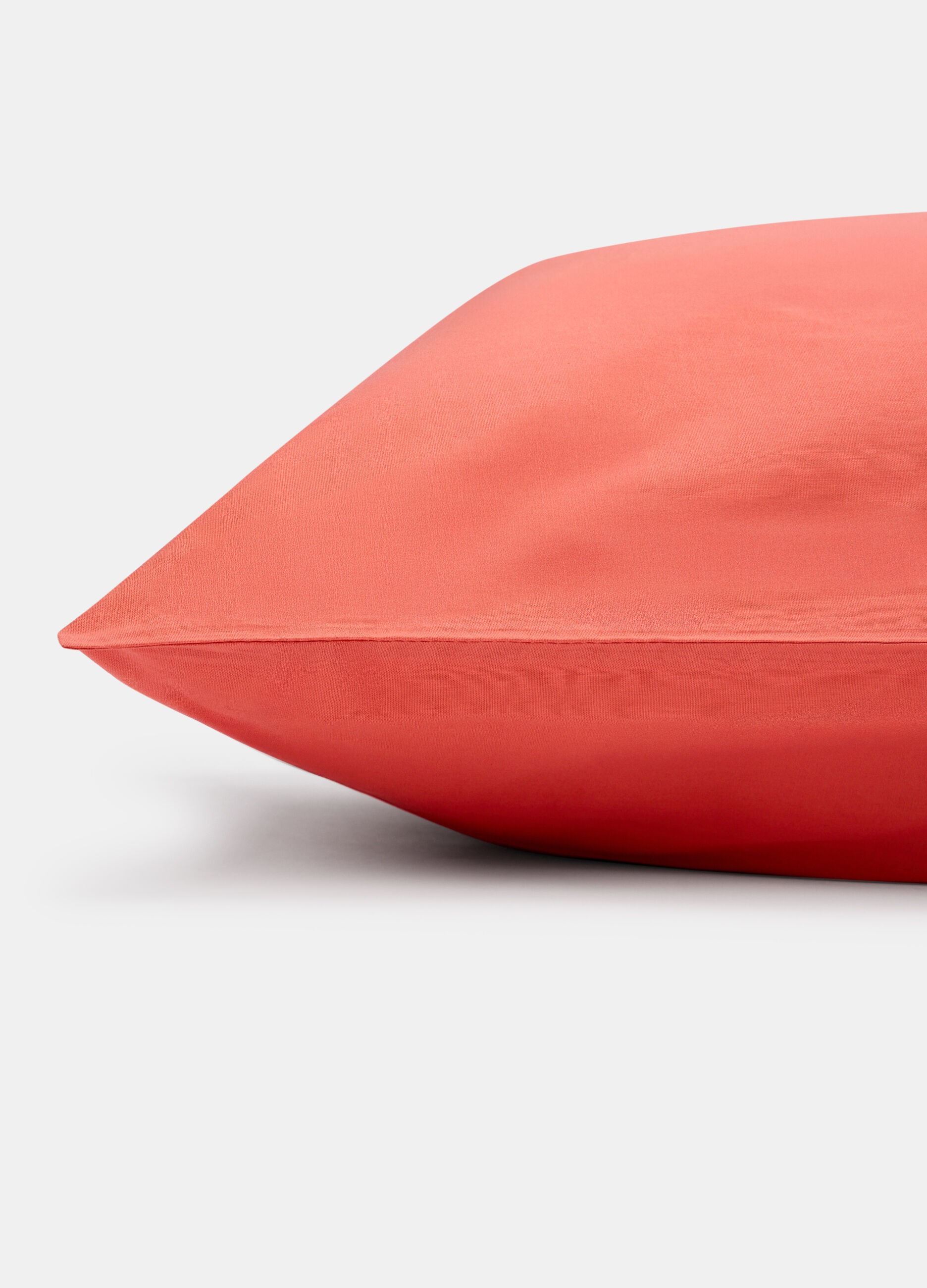 Pillow case in 100% cotton with plain weave_1