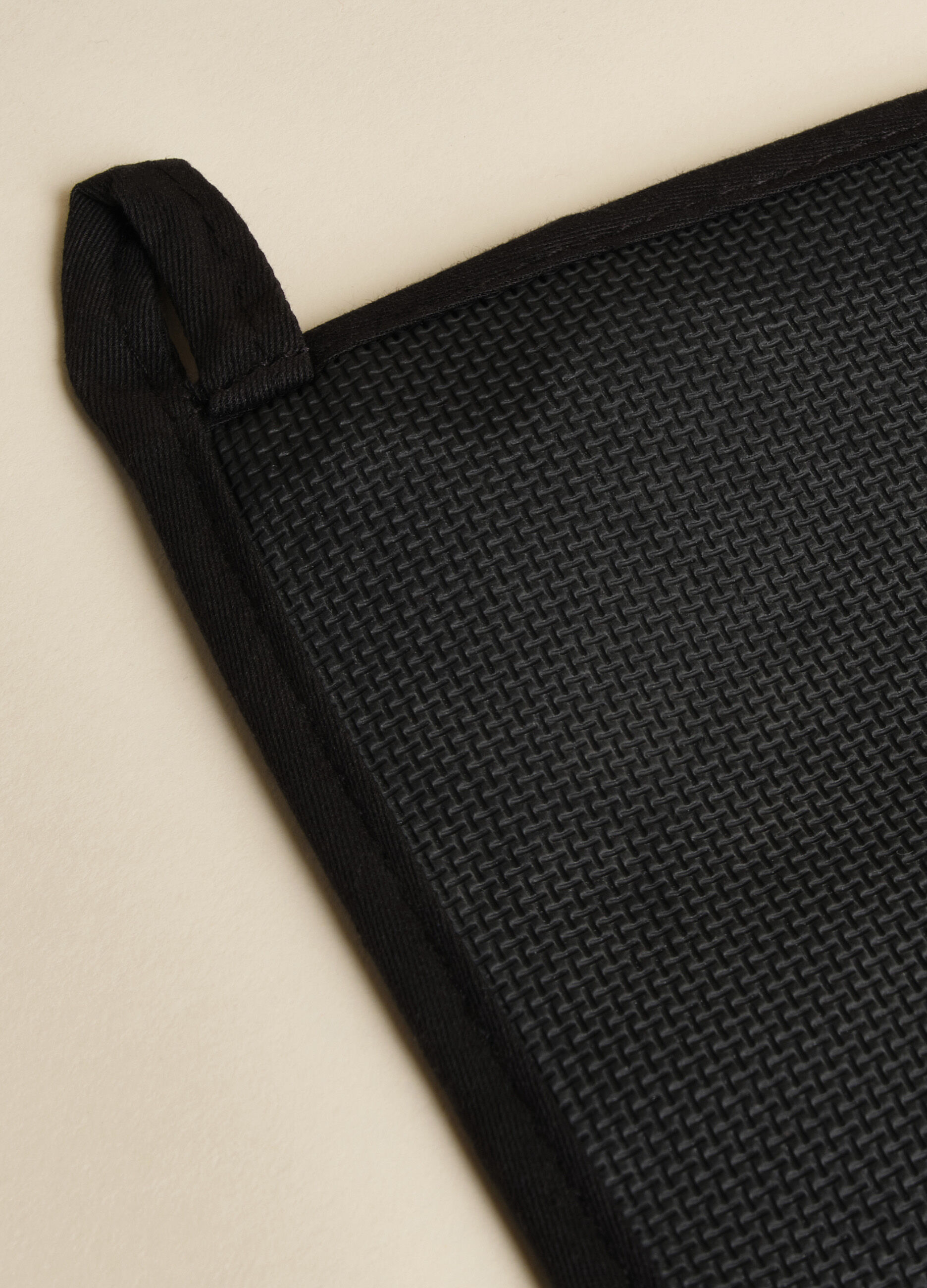 Oven mitt with rubber insert_2