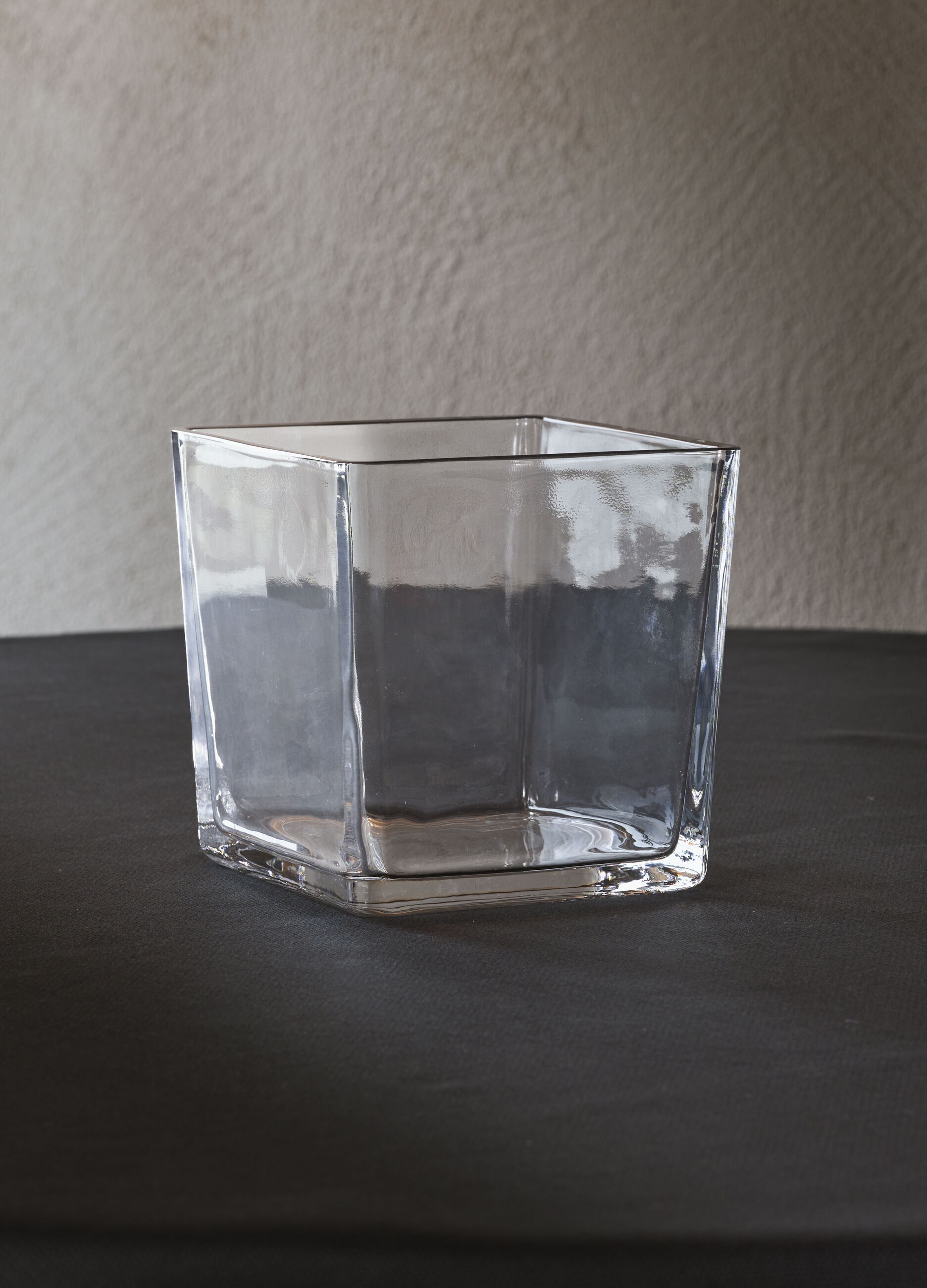 Vaso squadrato medio in vetro spesso_0